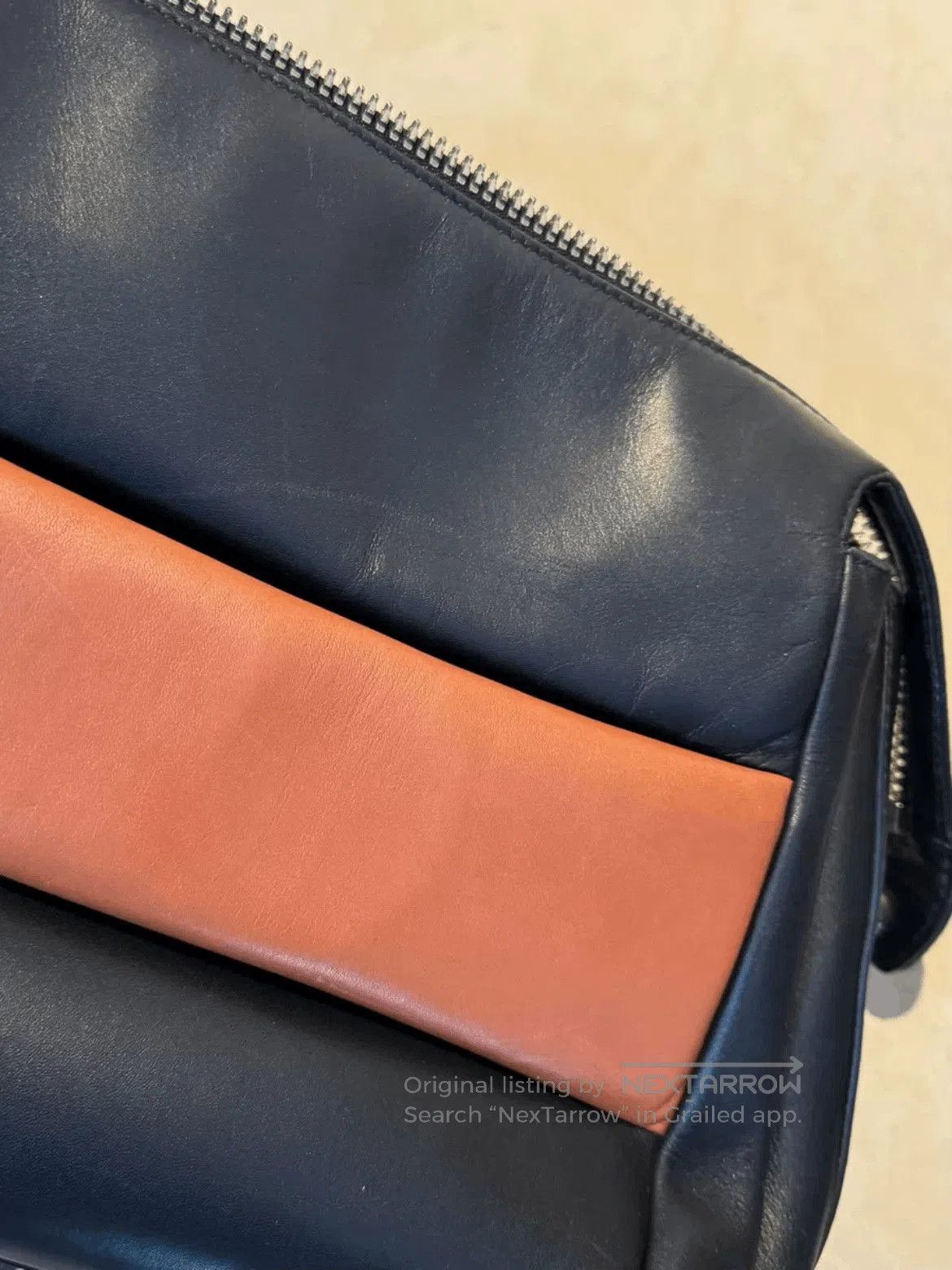 Balenciaga Balenciaga Joint Leather Shoulder Bag. Size ONE SIZE - 6 Thumbnail
