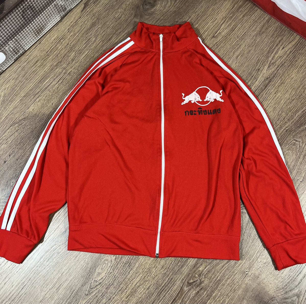 Red Bull Vintage Red Bull Zip Sweatshirt Size US L / EU 52-54 / 3 - 1 Thumbnail