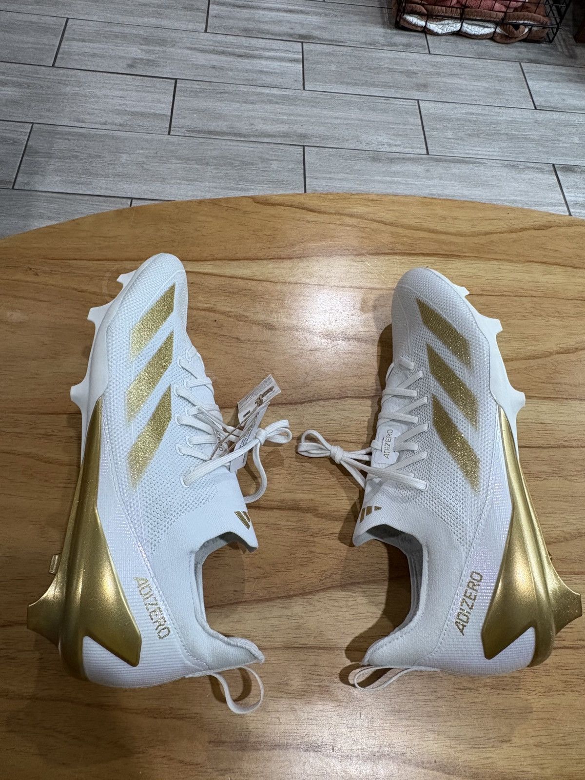 Adidas Adidas ADIZERO ELECTRIC+ White Gold IE3287 Men’s Size 14 Size US 14 / EU 47 - 6 Thumbnail