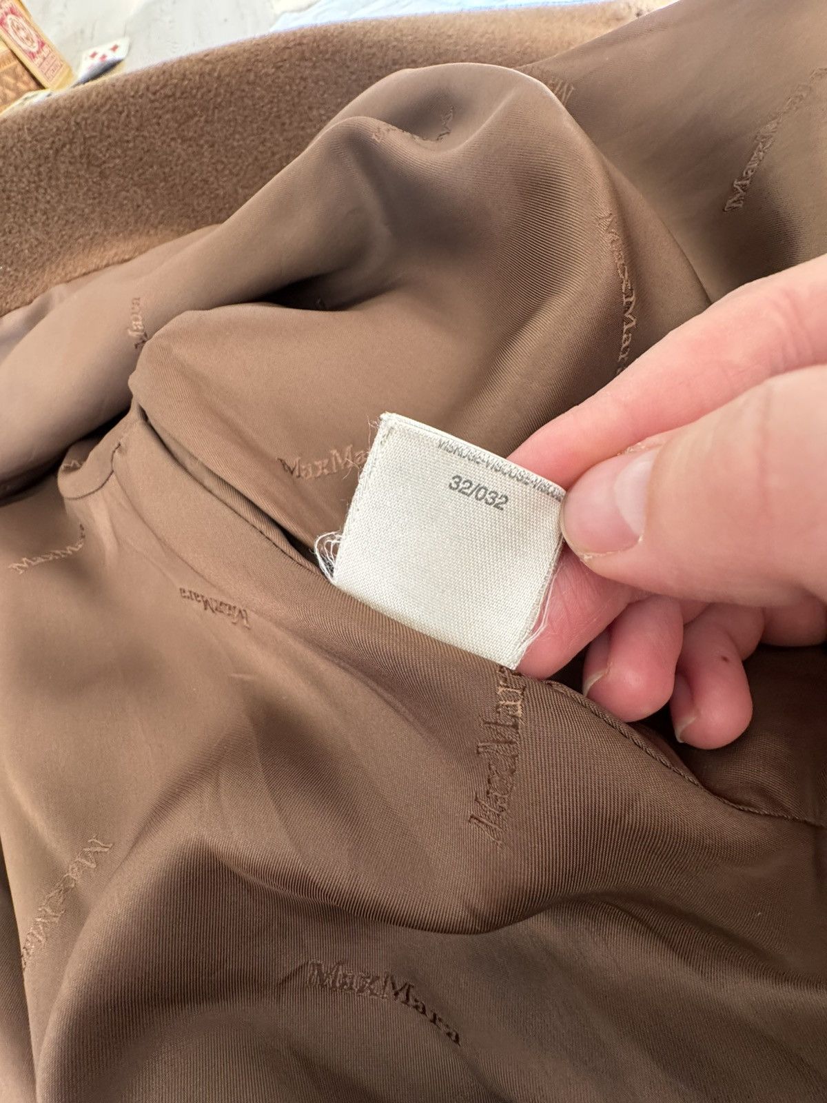 Max Mara Max Mara Brown Vintage Wool Coat Classic 40 L 8 Size L / US 10 / IT 46 - 13 Thumbnail