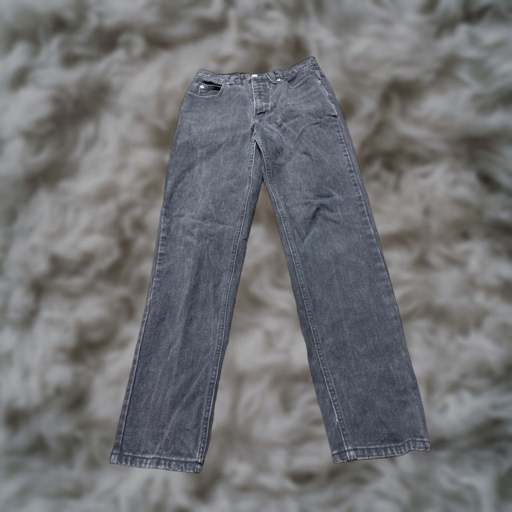 Calvin Klein VINTAGE Calvin Klein Women's Jeans Size 10 Black Denim High Rise Mom 90s Size 32" / US 10 / IT 46 - 1 Thumbnail