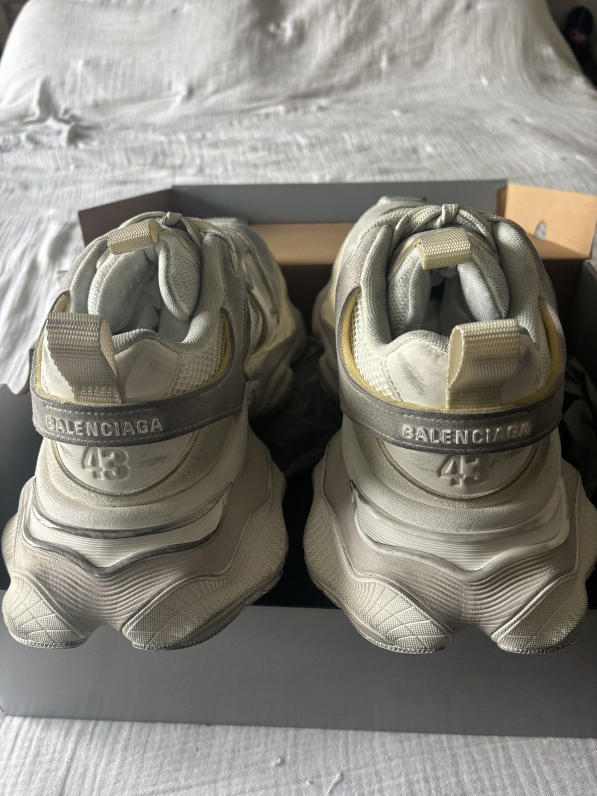 Balenciaga BALENCIAGA CARGO SNEAKERS Size US 10 / EU 43 - 3 Thumbnail