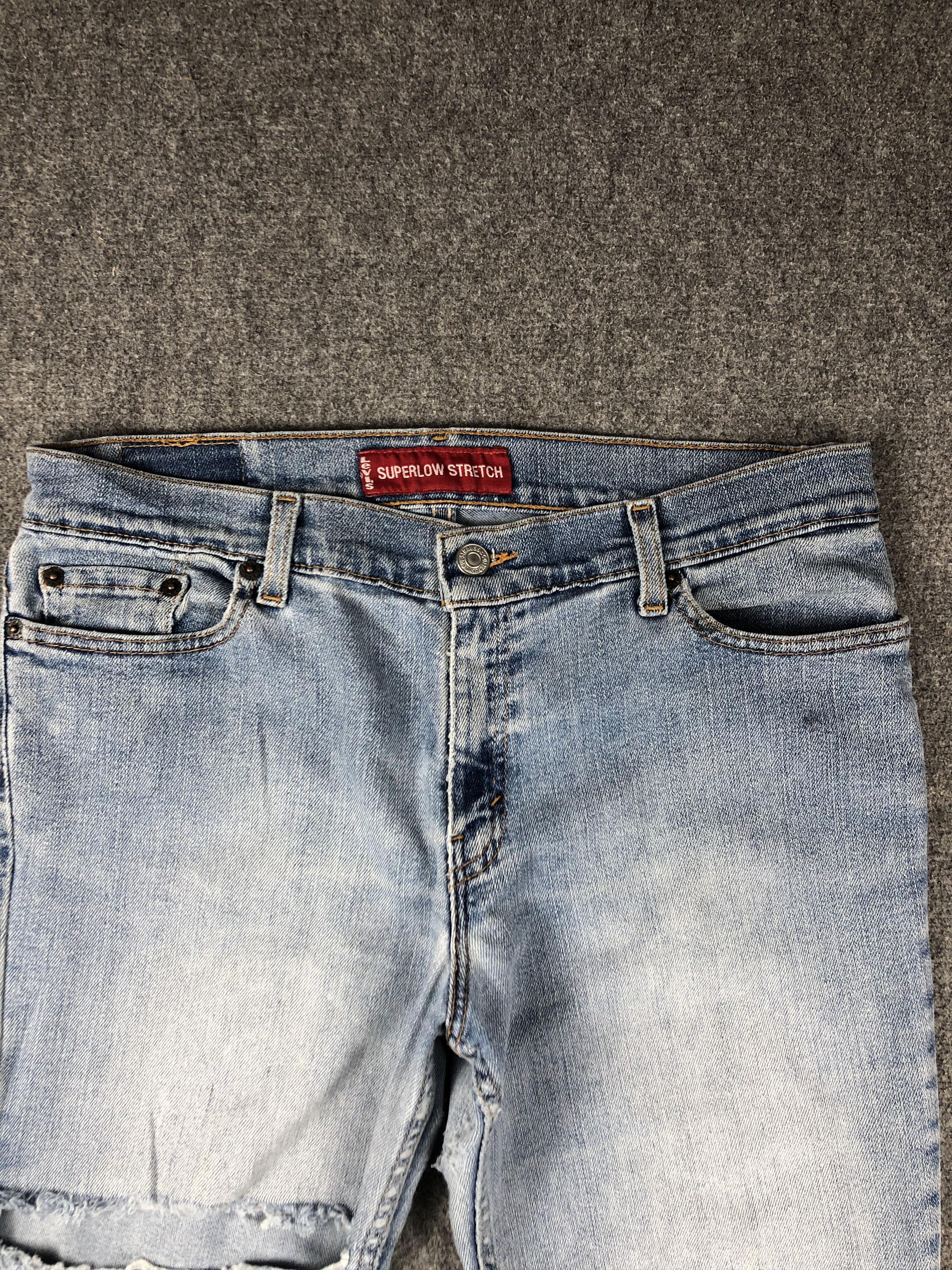 Levi's Vintage Levis 518 Flared Bootcut Distressed Jeans DJ0023 Size US 31 - 2 Thumbnail