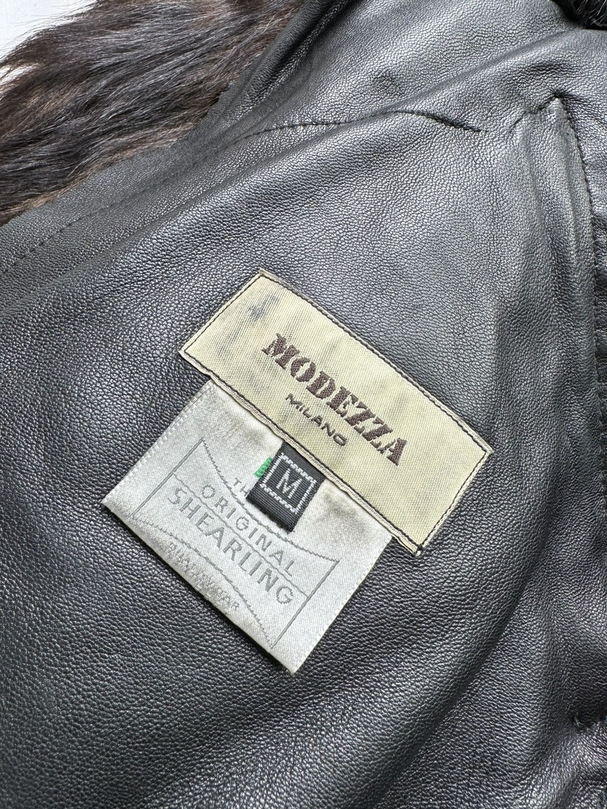 Japanese Brand Vintage Sheepskin Coat (E1) Size M / US 6-8 / IT 42-44 - 5 Thumbnail