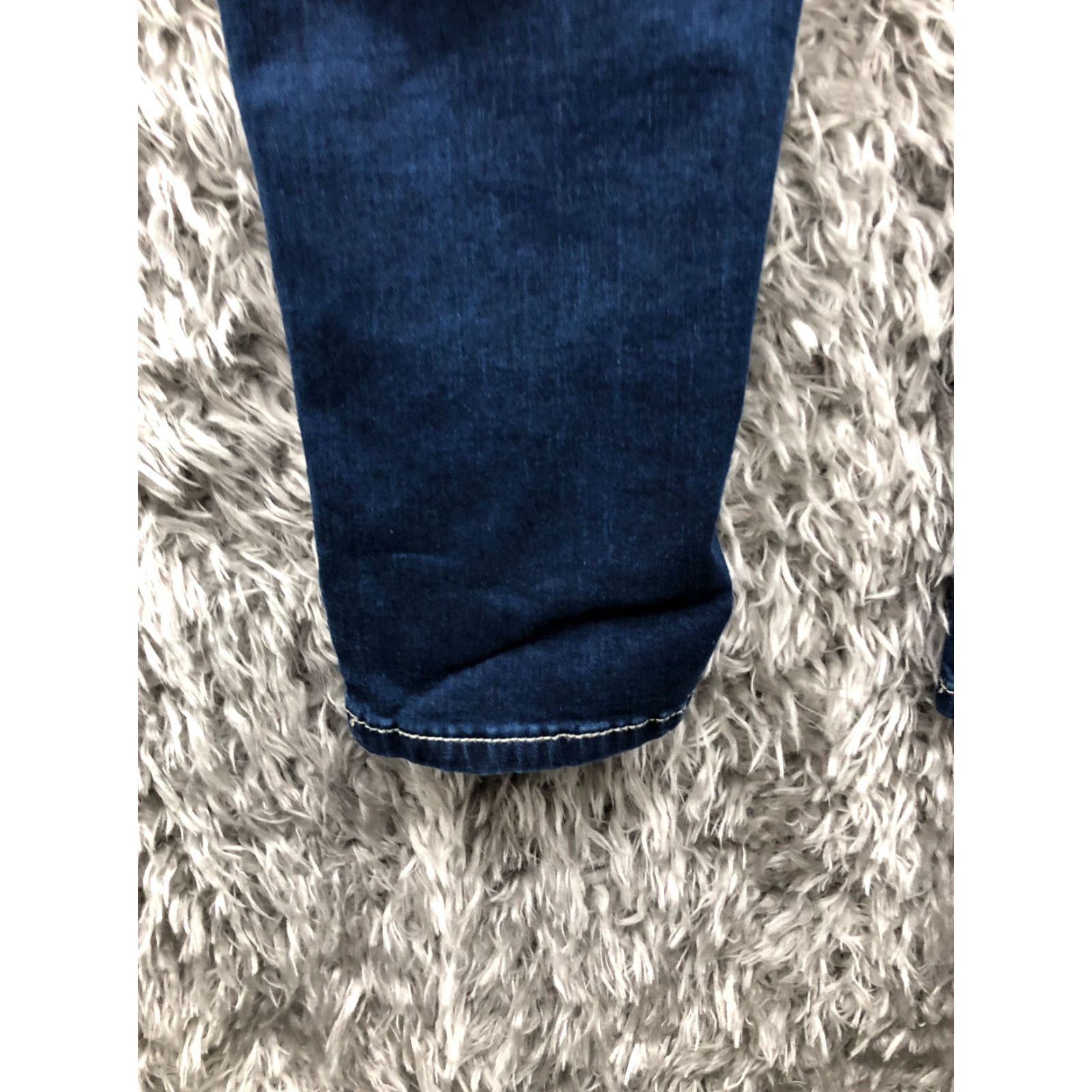 Denime Puzzle Jeans Juniors Jeans Size 9/10 Mid Rise Dark Wash Blue Denim Skinny Capri Size 30" / US 8 / IT 44 - 7 Thumbnail