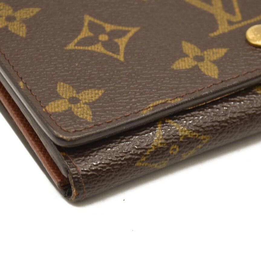 Louis Vuitton Louis Vuitton Monogram Porte-Monnaie Billets Tresor Wallet Size ONE SIZE - 4 Thumbnail