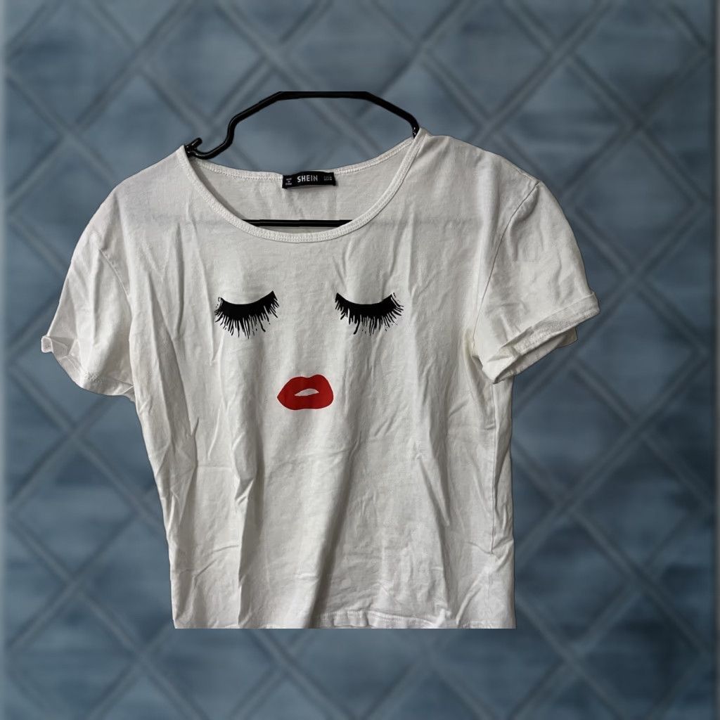 Shein VINTAGE Shein Cotton Blend Graphic T-Shirt Women’s Medium Short Sleeve Eye Lips White Size M / US 6-8 / IT 42-44 - 1 Thumbnail