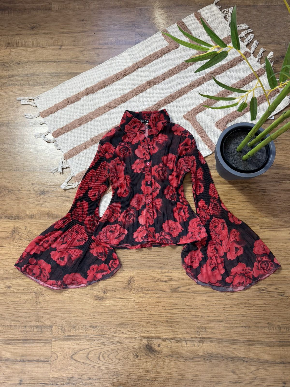 Vintage PLEATED QUILTED MESH ROSE SHIRT BOUSE Size M / US 6-8 / IT 42-44 - 1 Thumbnail