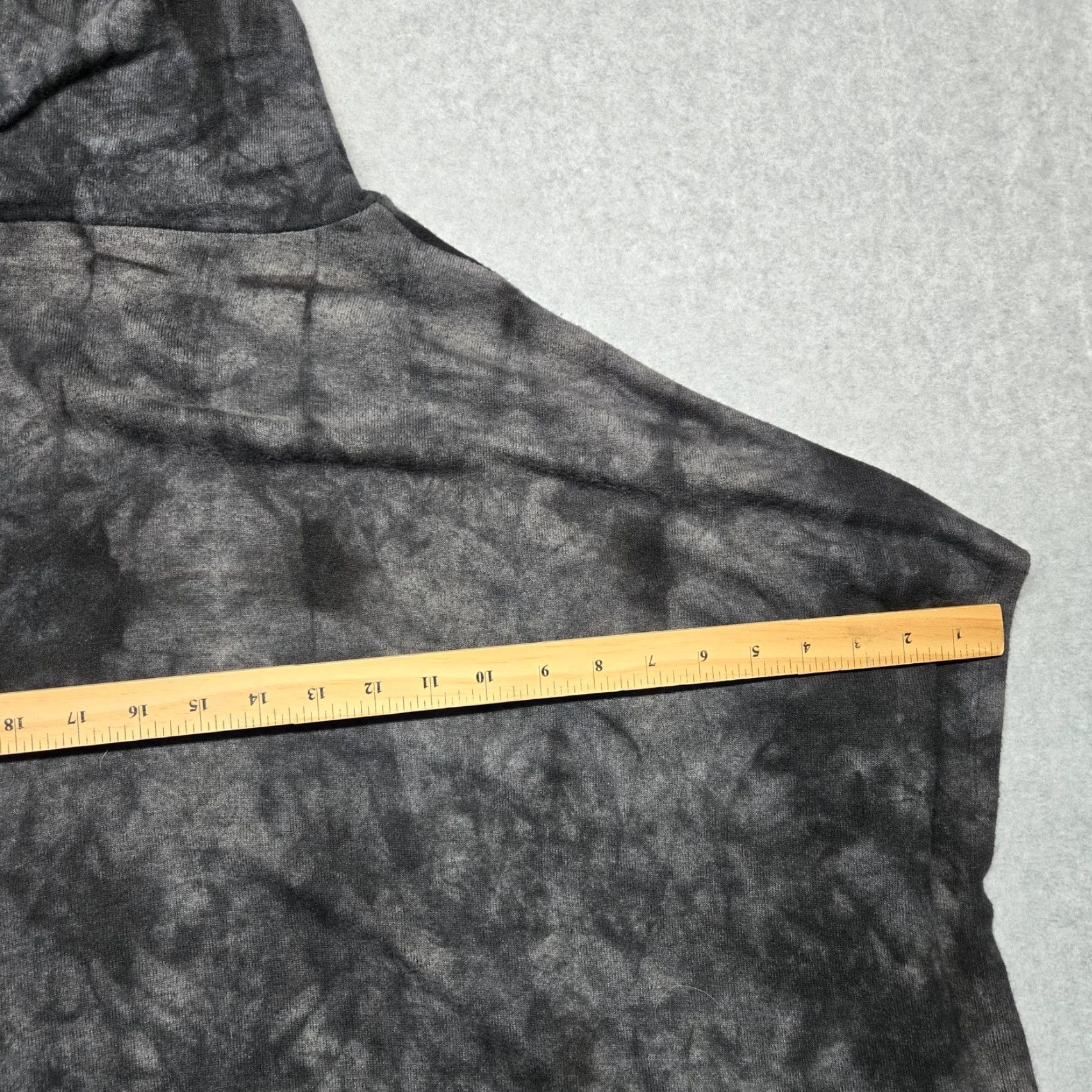 Vintage French Kyss Cape Sweater Womens 2 Gray Geometric Cowl Neck Lightweight Poncho Size XS / US 0-2 / IT 36-38 - 7 Thumbnail