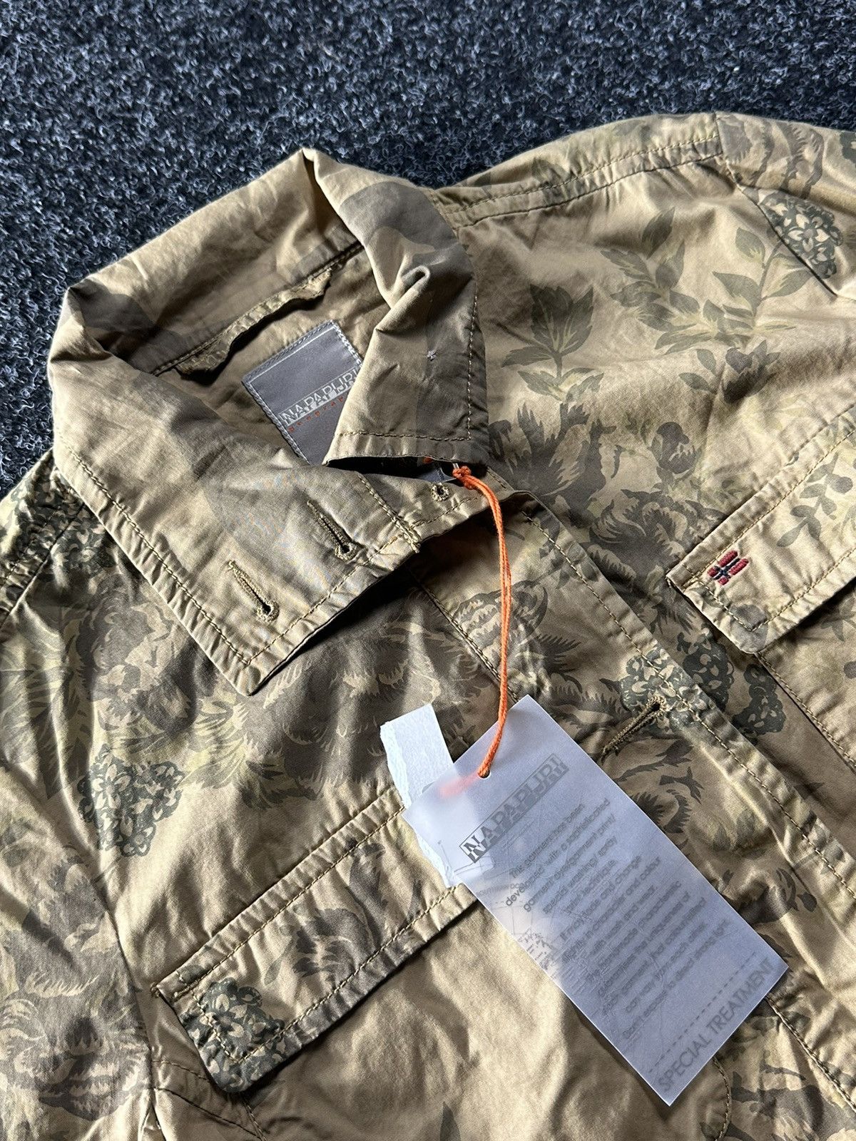 Napapijri 🚨Napapijri NWT jacket denim rare outdoor women M Size M / US 6-8 / IT 42-44 - 4 Thumbnail