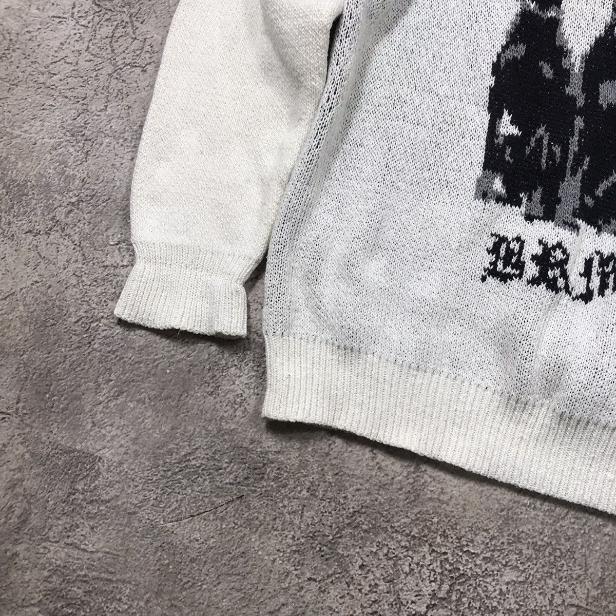 Vintage Vintage 90s Graphic Sweatshirt Oversized Grunge Punk Faded M Size M / US 6-8 / IT 42-44 - 4 Thumbnail