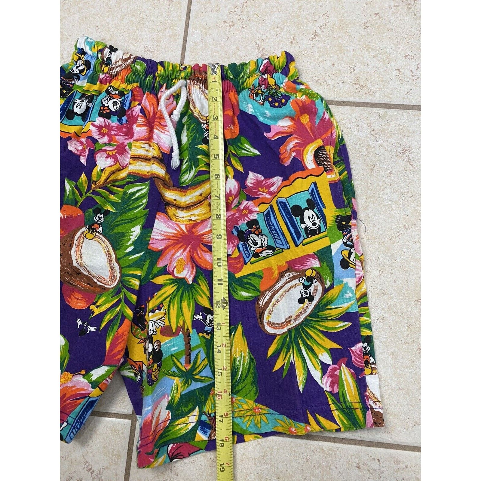 Mickey Unlimited VTG Mickey Unlimited Disney Jerry Leigh Fruit Floral Shorts Size 30" / US 8 / IT 44 - 8 Thumbnail
