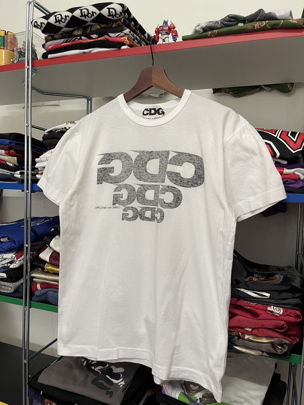 CDG by Comme des Garcons CDG CDG CDG by Comme des Garcons reverse print Tee Size US XL / EU 56 / 4 - 3 Thumbnail