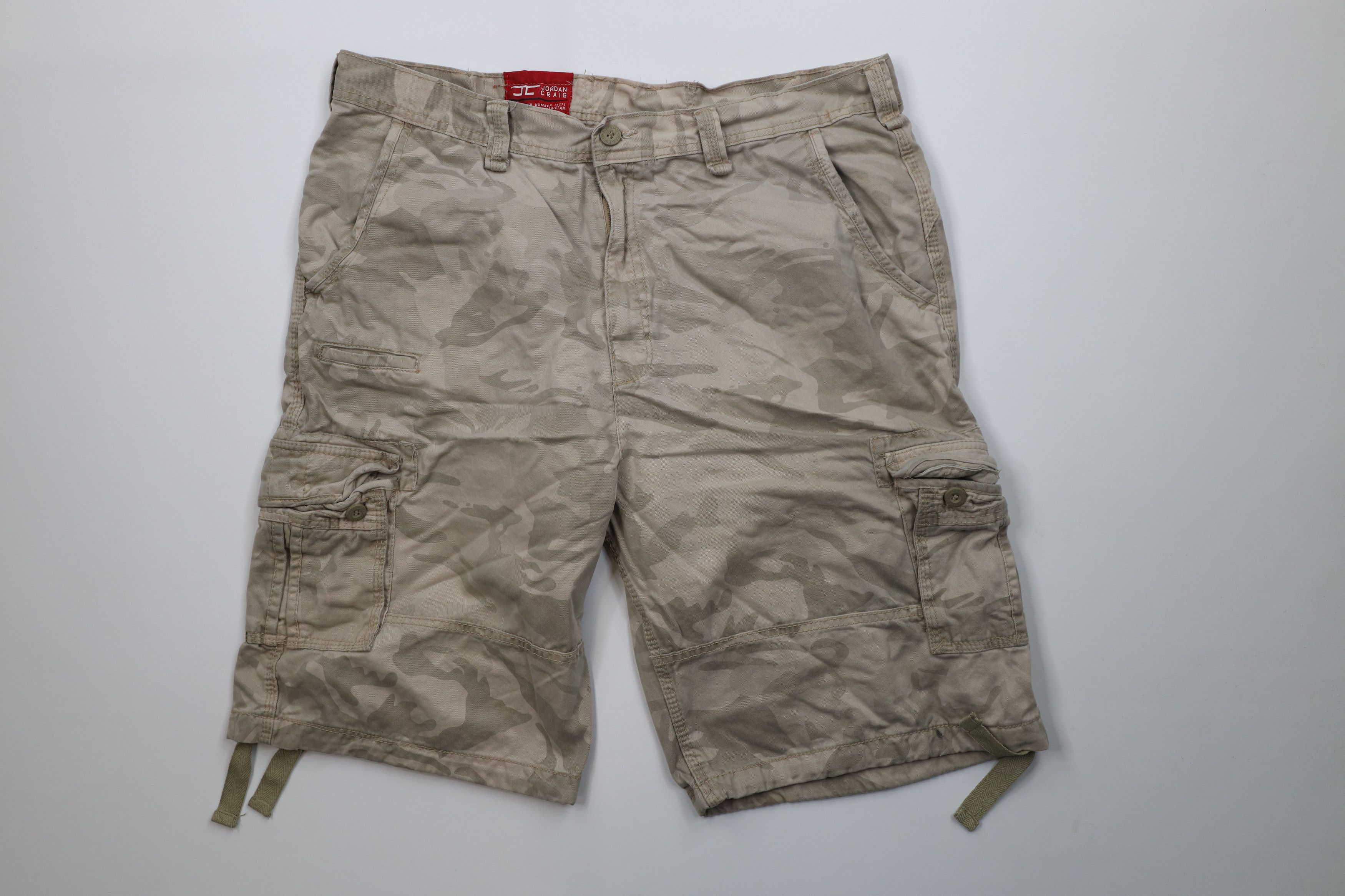 Vintage Vintage Y2K Streetwear Camouflage Cargo Shorts Cotton Size US 40 / EU 56 - 1 Thumbnail