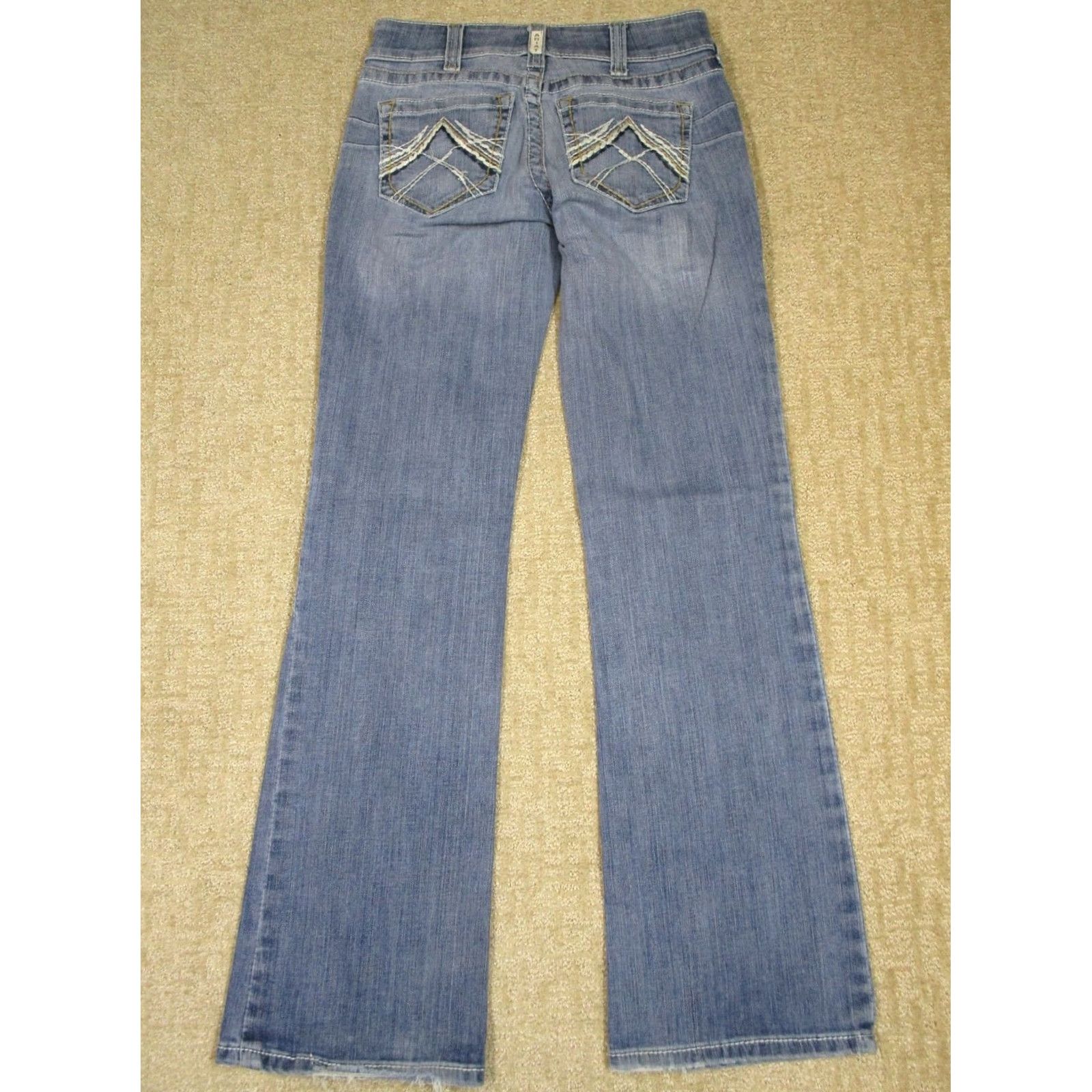 Ariat Ariat Jeans Women 26 Light Wash Blue Bootcut Western Denim 5-Pocket Regular Rise Low Rise 32in Inseam Logo Cowboy Southwestern Mens Womens Girls Boys Size 26" / US 2 / IT 38 - 3 Thumbnail