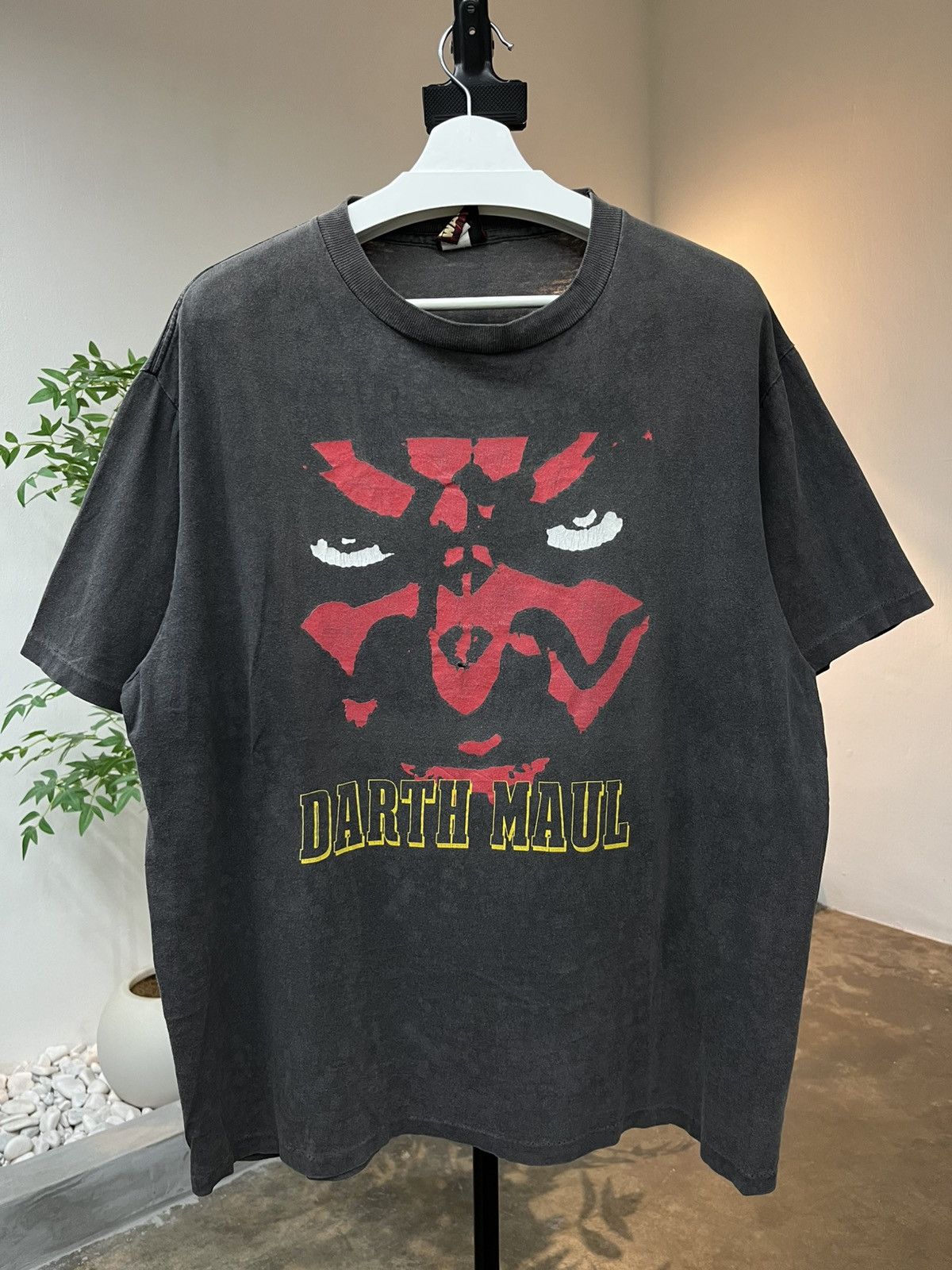Star Wars Vintage 90s Star Wars Darth Maul Distressed Fade XL Tee Size US XL / EU 56 / 4 - 1 Thumbnail