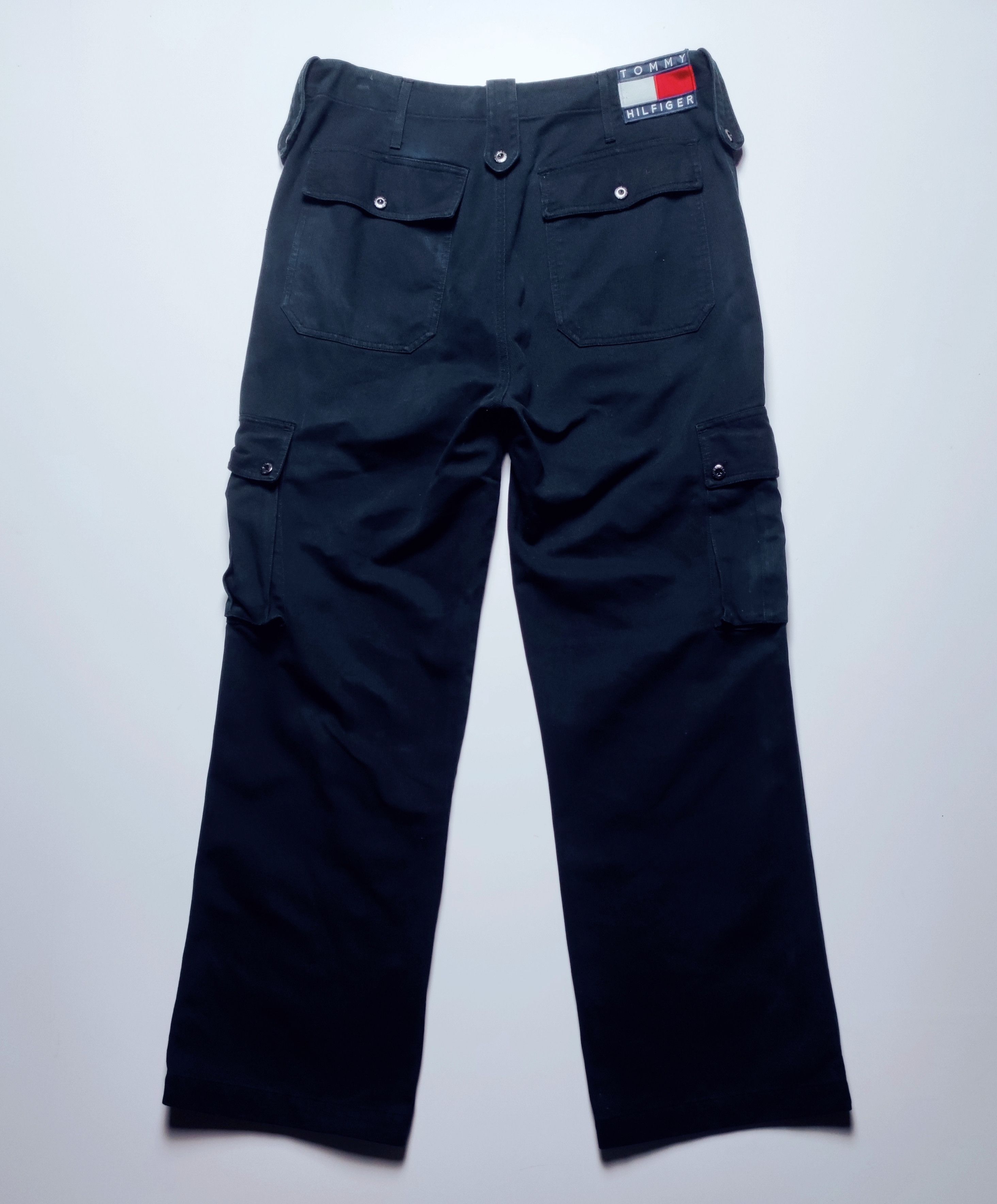 image of Tommy Hilfiger Multipocket Cargo Baggy Pants in Dark Blue, Men's (Size 35)