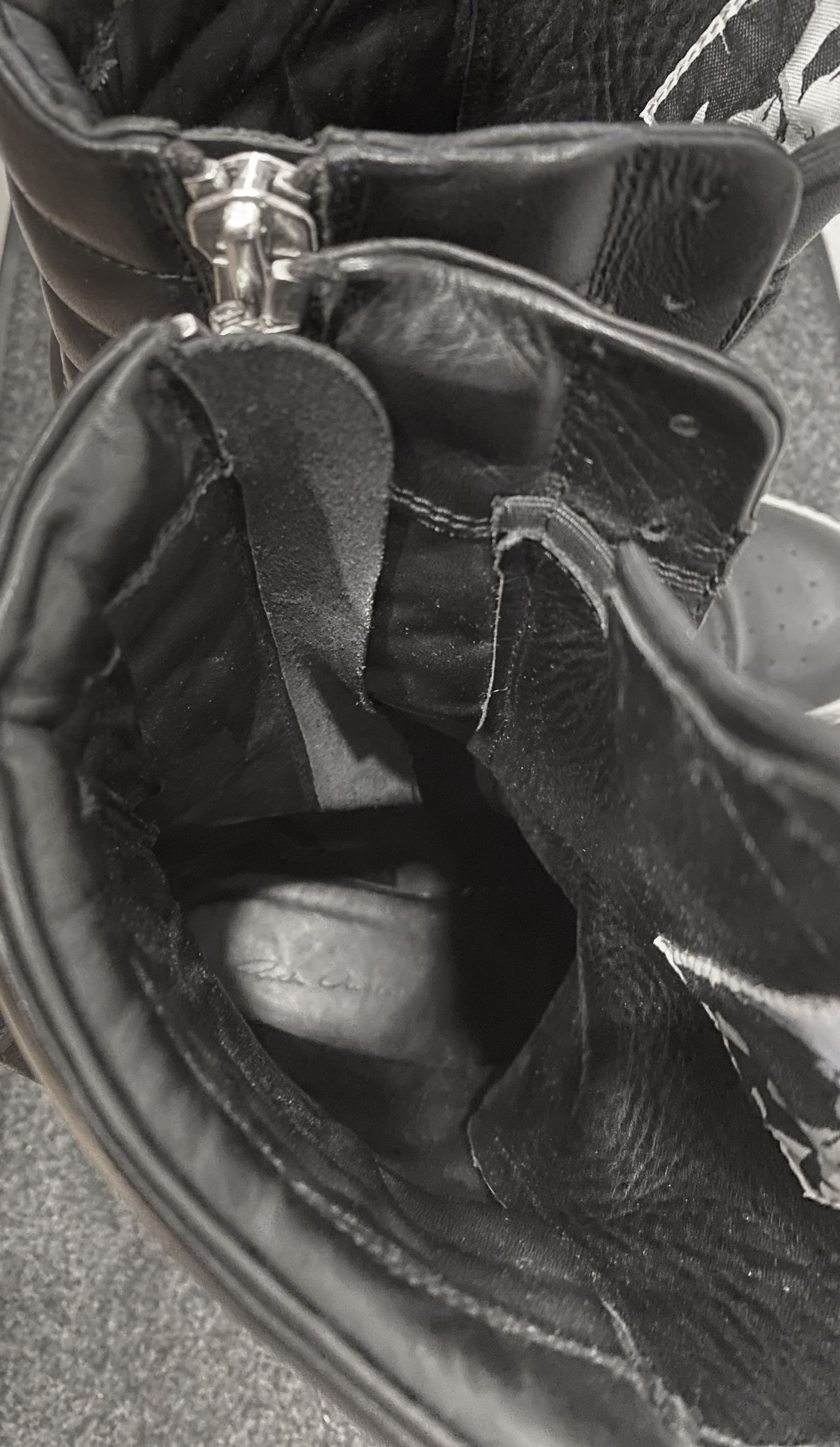 Rick Owens Rick Owen High Boot Size US 6 / EU 39 - 11 Thumbnail