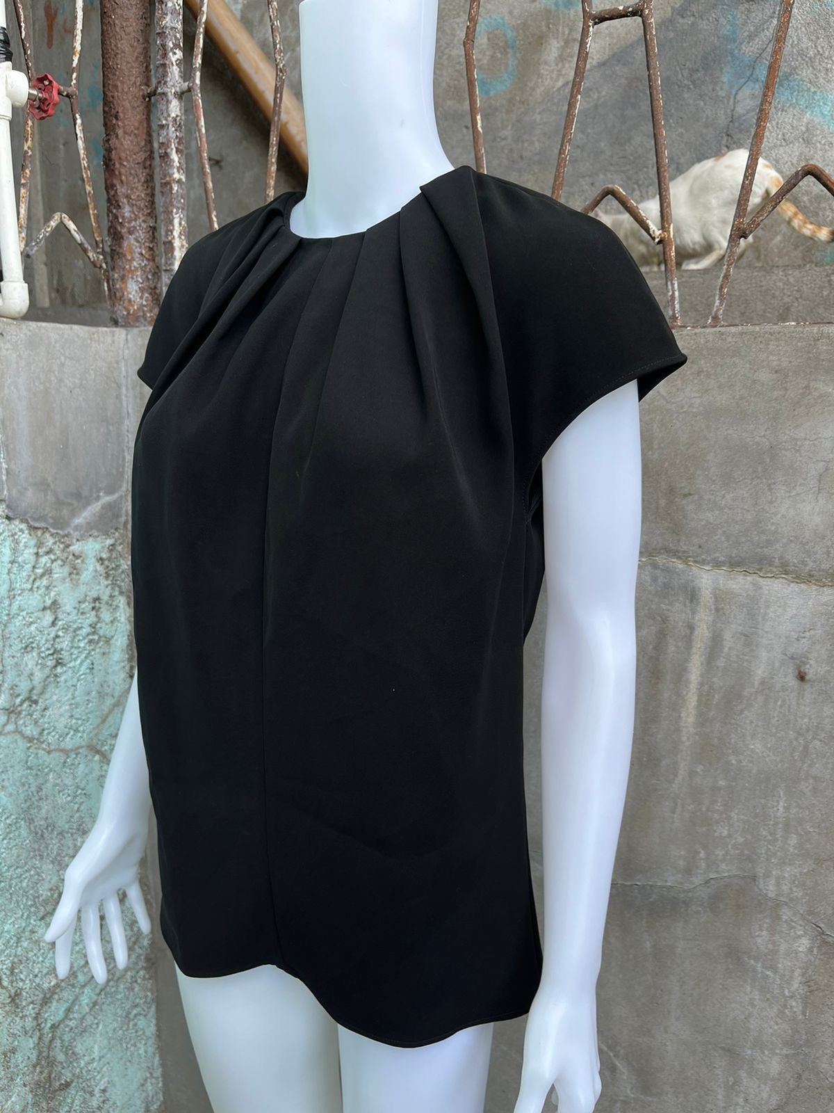 Balenciaga SS16 Ruffled Top Blouse Size XS / US 0-2 / IT 36-38 - 2 Thumbnail