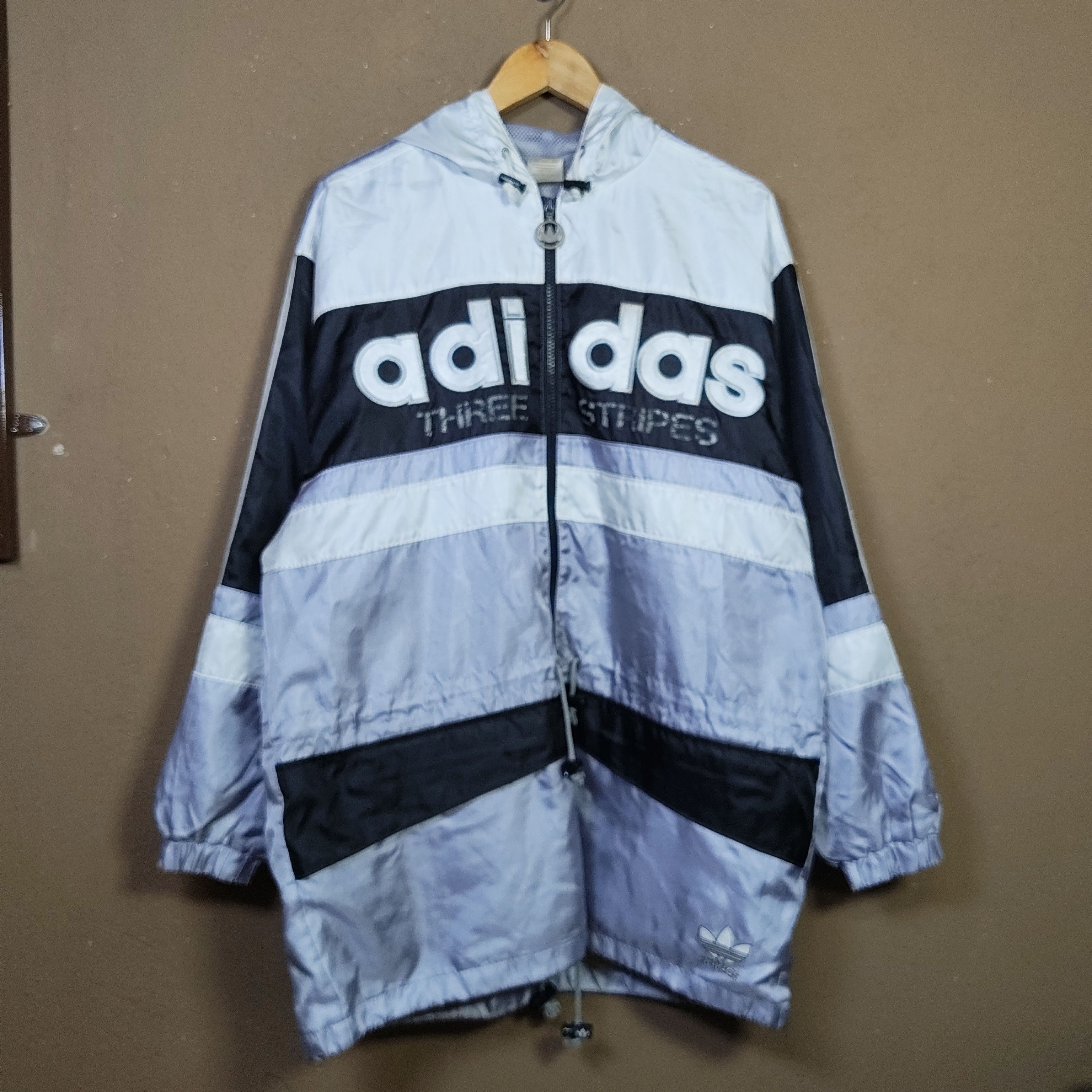 Adidas Vintage 90s ADIDAS Spellout Hooded Windbreaker Size US L / EU 52-54 / 3 - 1 Thumbnail