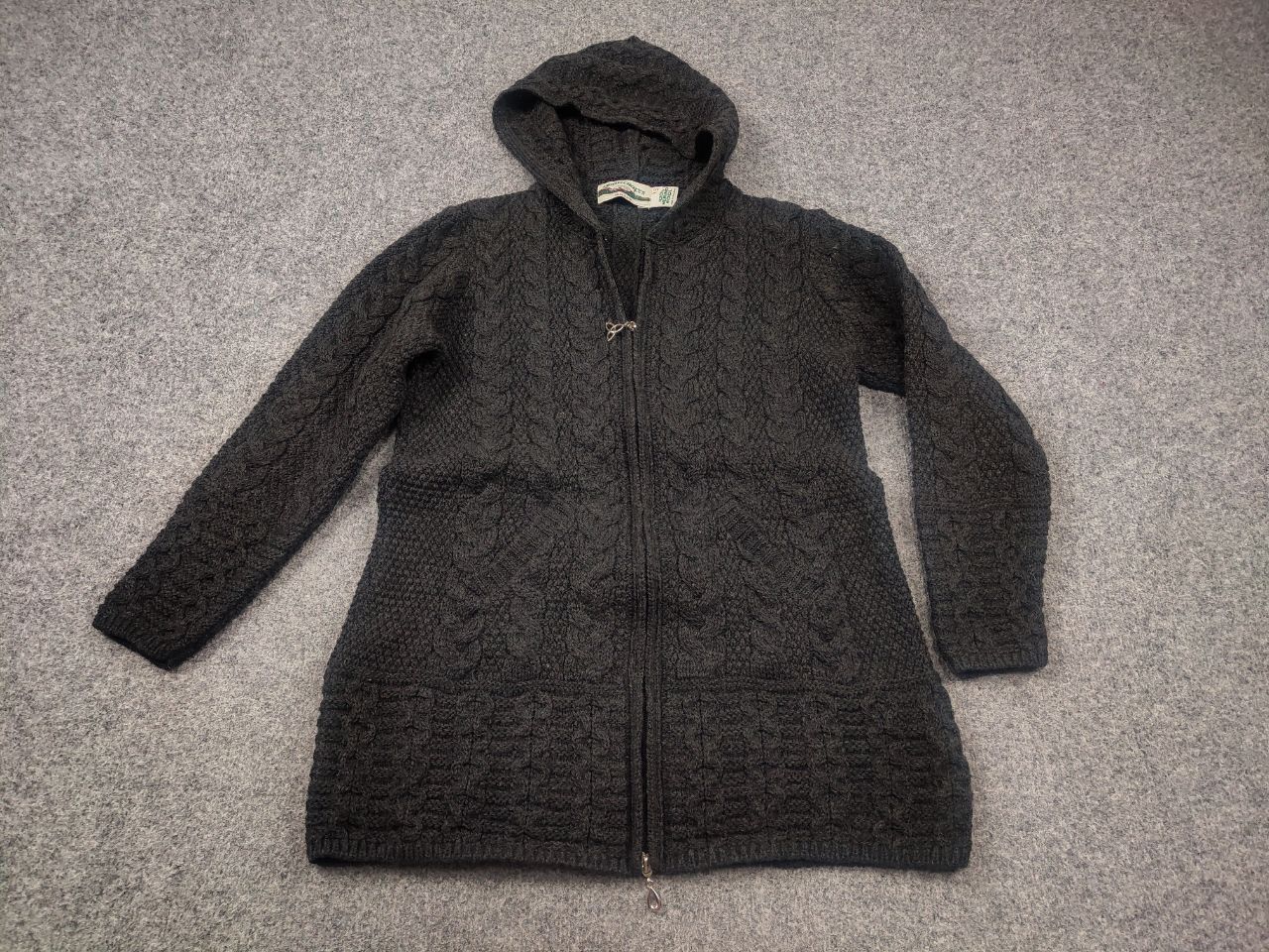 Aran Crafts Aran Crafts Vintage wool Zip Hoodie Knit Cable Gray Sweater Size S / US 4 / IT 40 - 3 Thumbnail