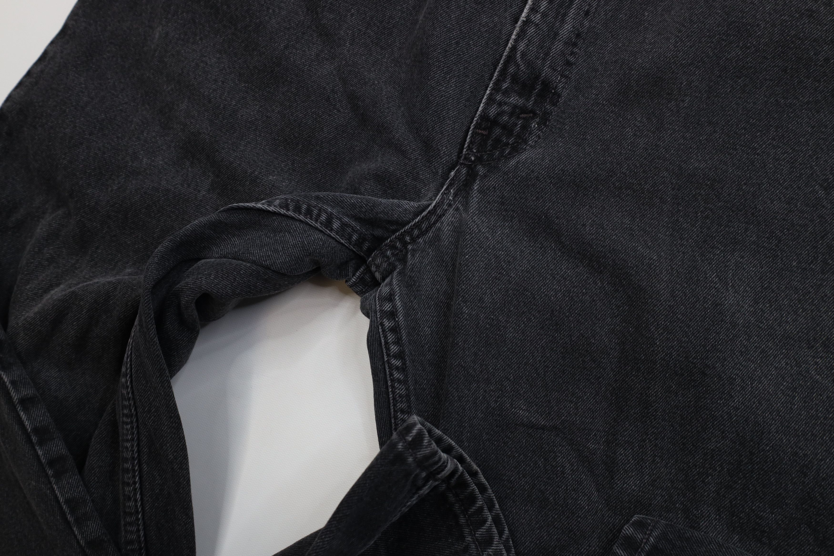 Levi's Vintage 90s Levis 560 Tapered Leg Denim Jeans Black USA Size US 38 / EU 54 - 7 Thumbnail