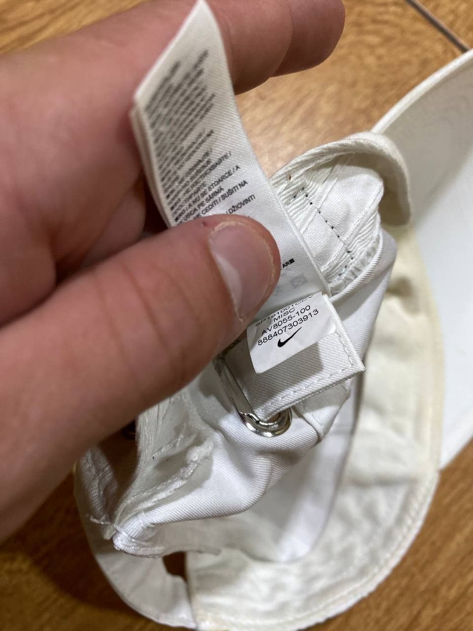 Nike Hats white Vintage Nike Cap Y2K metal logo streetwear Size ONE SIZE - 4 Thumbnail