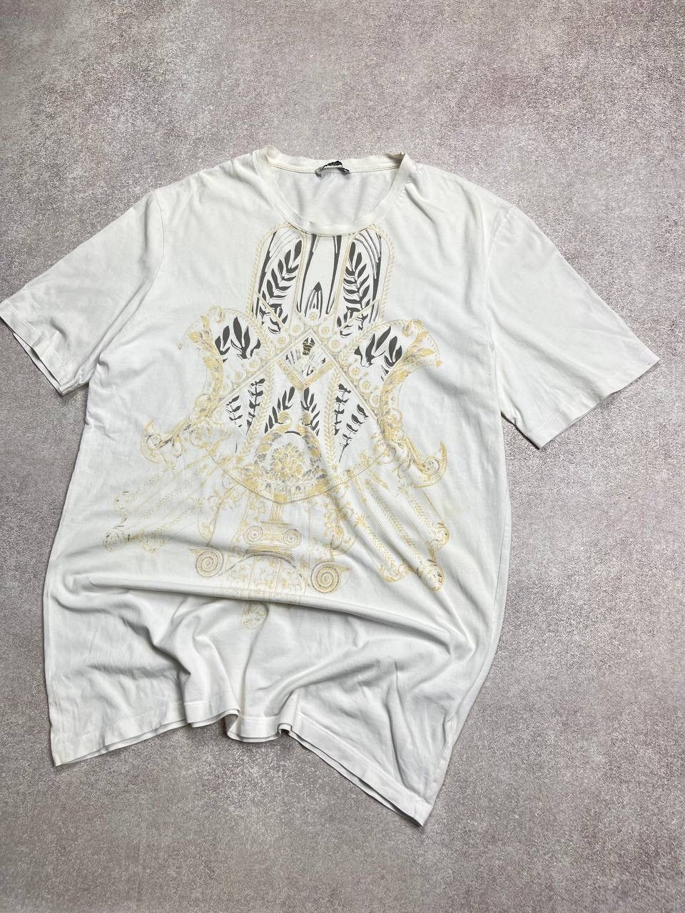 Versace VINTAGE VERSACE ABSTRACT GEOMETRICAL LOGO T-SHIRT XL Size US L / EU 52-54 / 3 - 3 Thumbnail