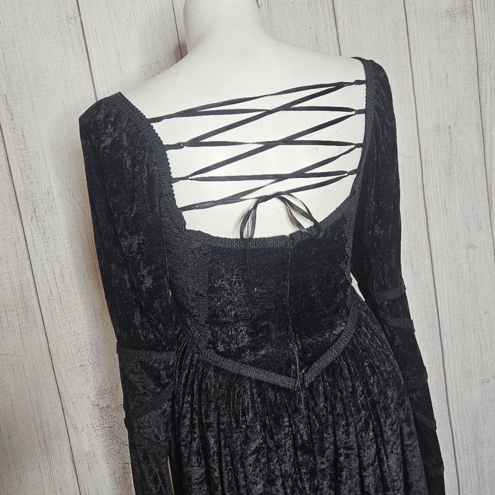 Vintage Begotten by Dilek Atasu Velvet Corset Victorian Maxi Dress Size L / US 10 / IT 46 - 7 Thumbnail
