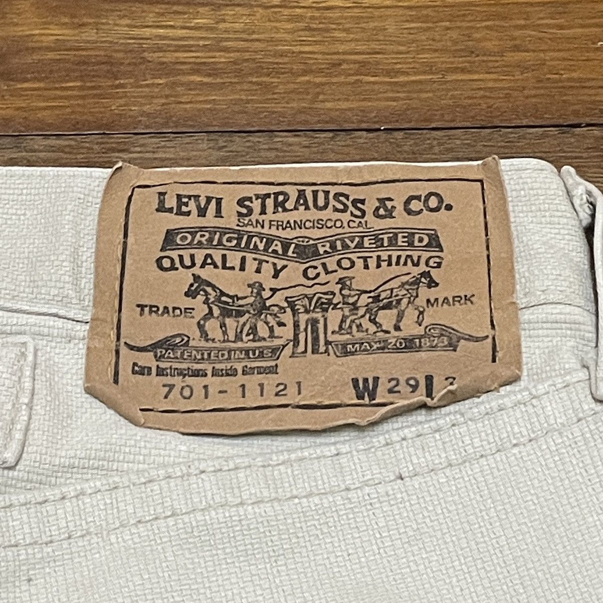 Levi's × Vintage Rare Design Vintage Levis 701 Big E Buckle Back Pants 1990s Size US 29 - 9 Thumbnail