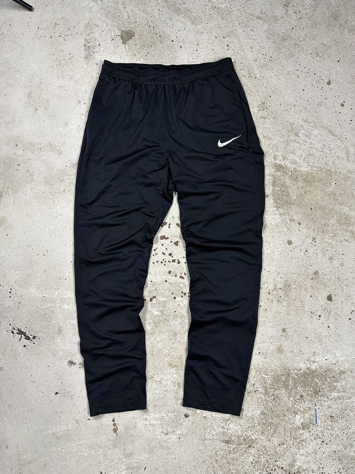 Nike Vintage Nike Black Track Pants Swoosh y2k Size US 33 - 1 Thumbnail