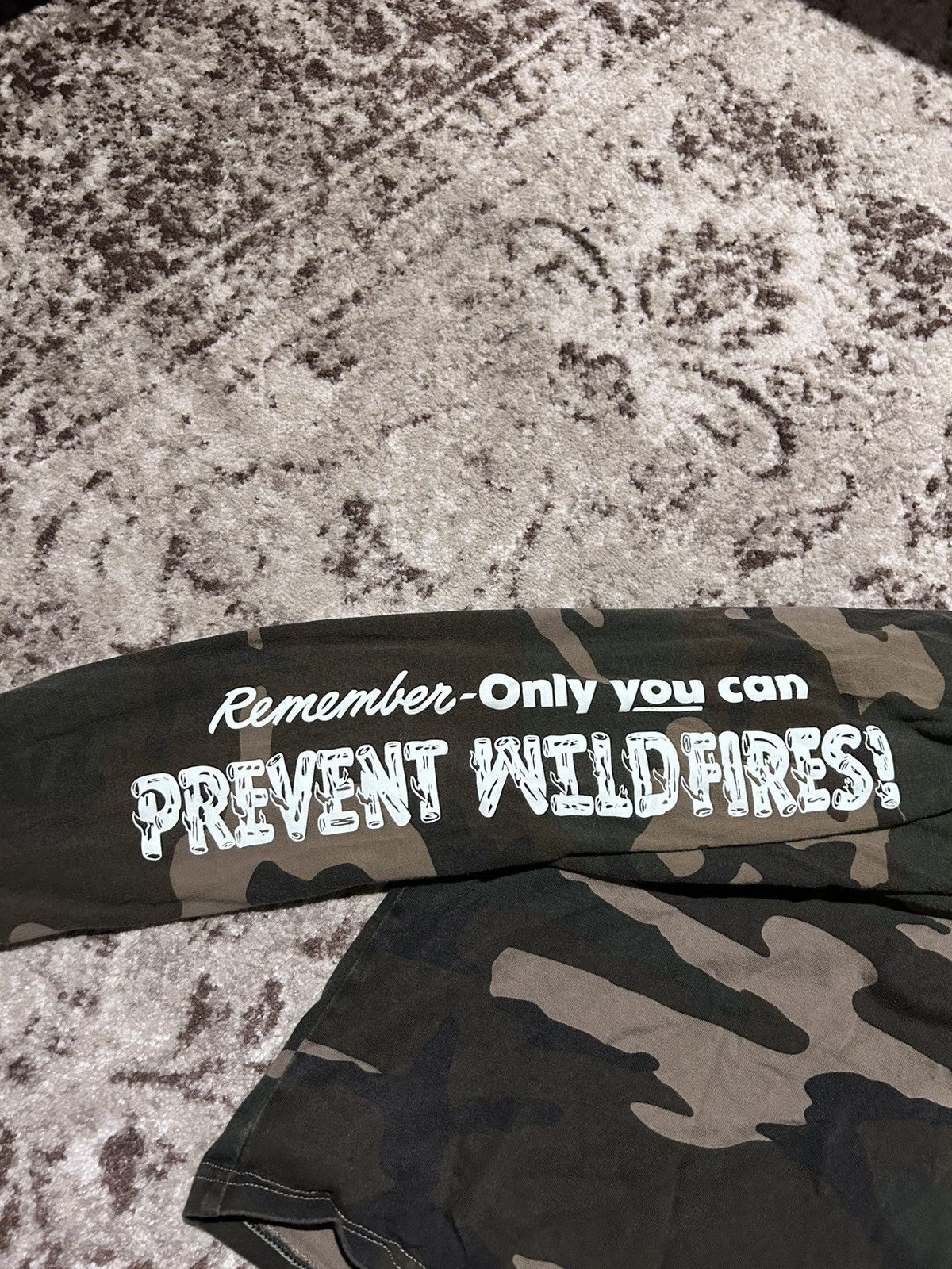 Teddy Fresh LIMITED TEDDY FRESH CAMO LONGSLEEVE SHIRT Size US M / EU 48-50 / 2 - 3 Thumbnail