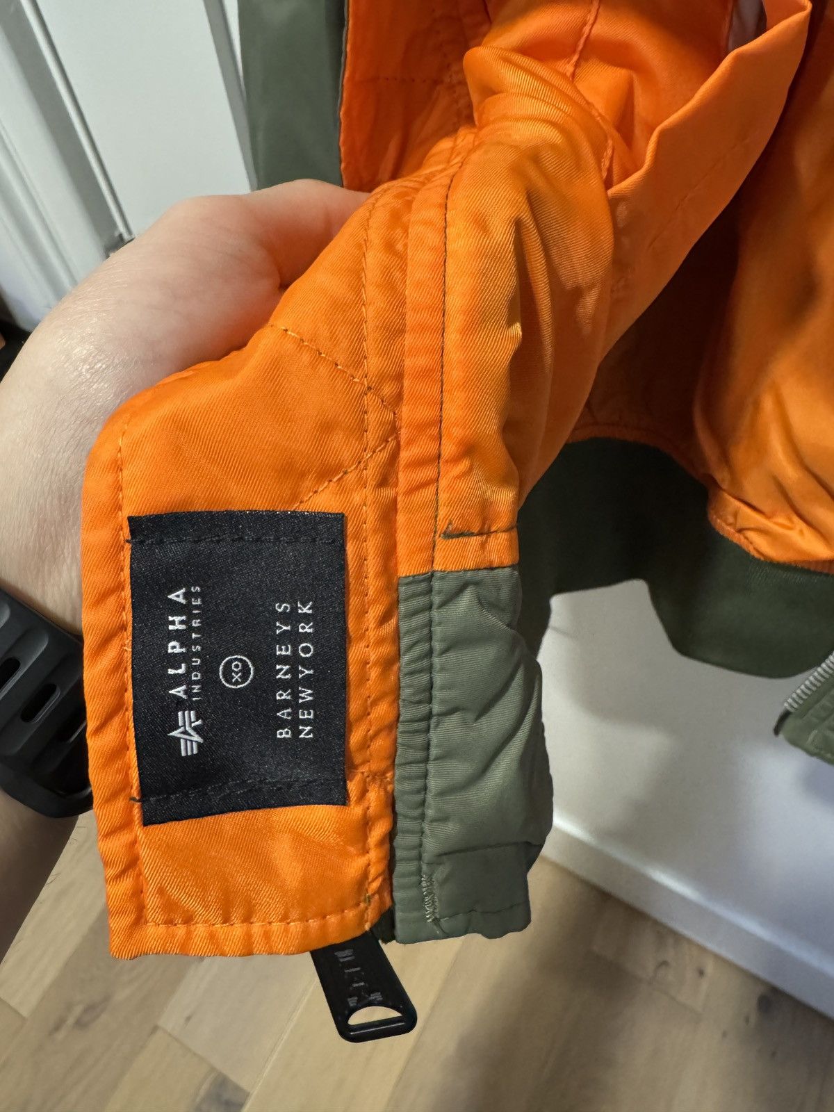 Alpha Industries Alpha Industries x Barneys New York MA-1 Bomber Jacket Size US XL / EU 56 / 4 - 4 Thumbnail