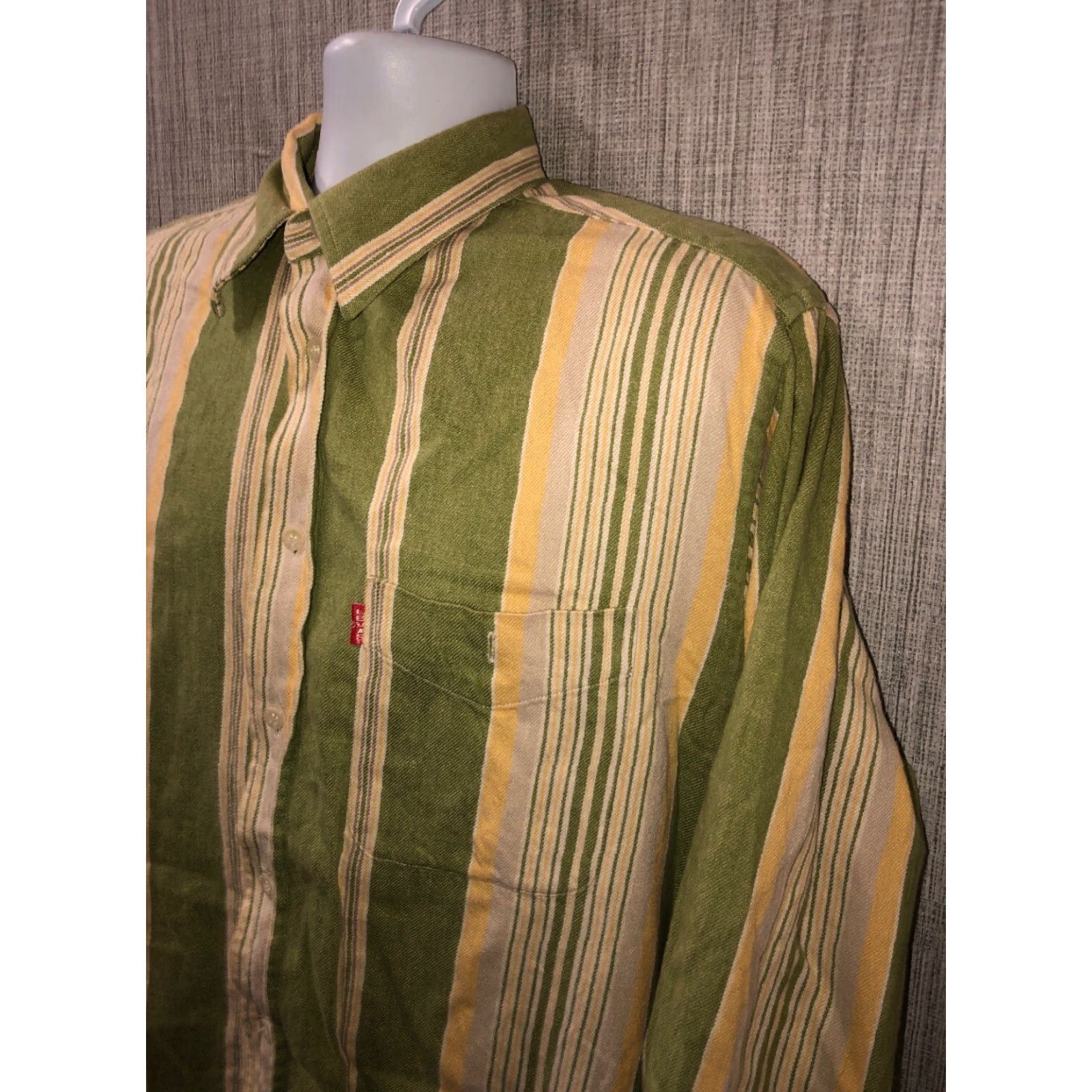Levi's Levi's Shirt Mens Green Striped Button-Front Long Sleeve Cotton L Size Size US L / EU 52-54 / 3 - 2 Thumbnail