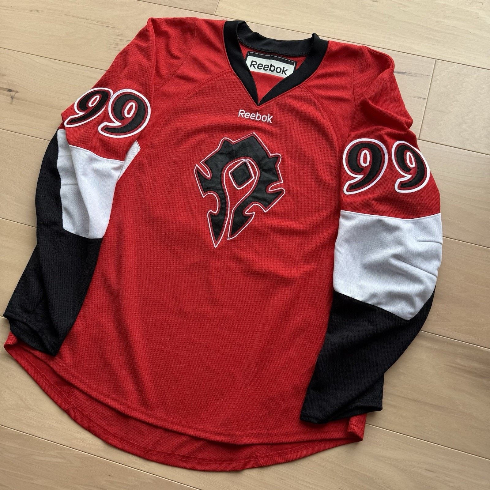 Reebok World of Warcraft Hockey Jersey XL Red Black Diablo Horn Size US XL / EU 56 / 4 - 8 Thumbnail