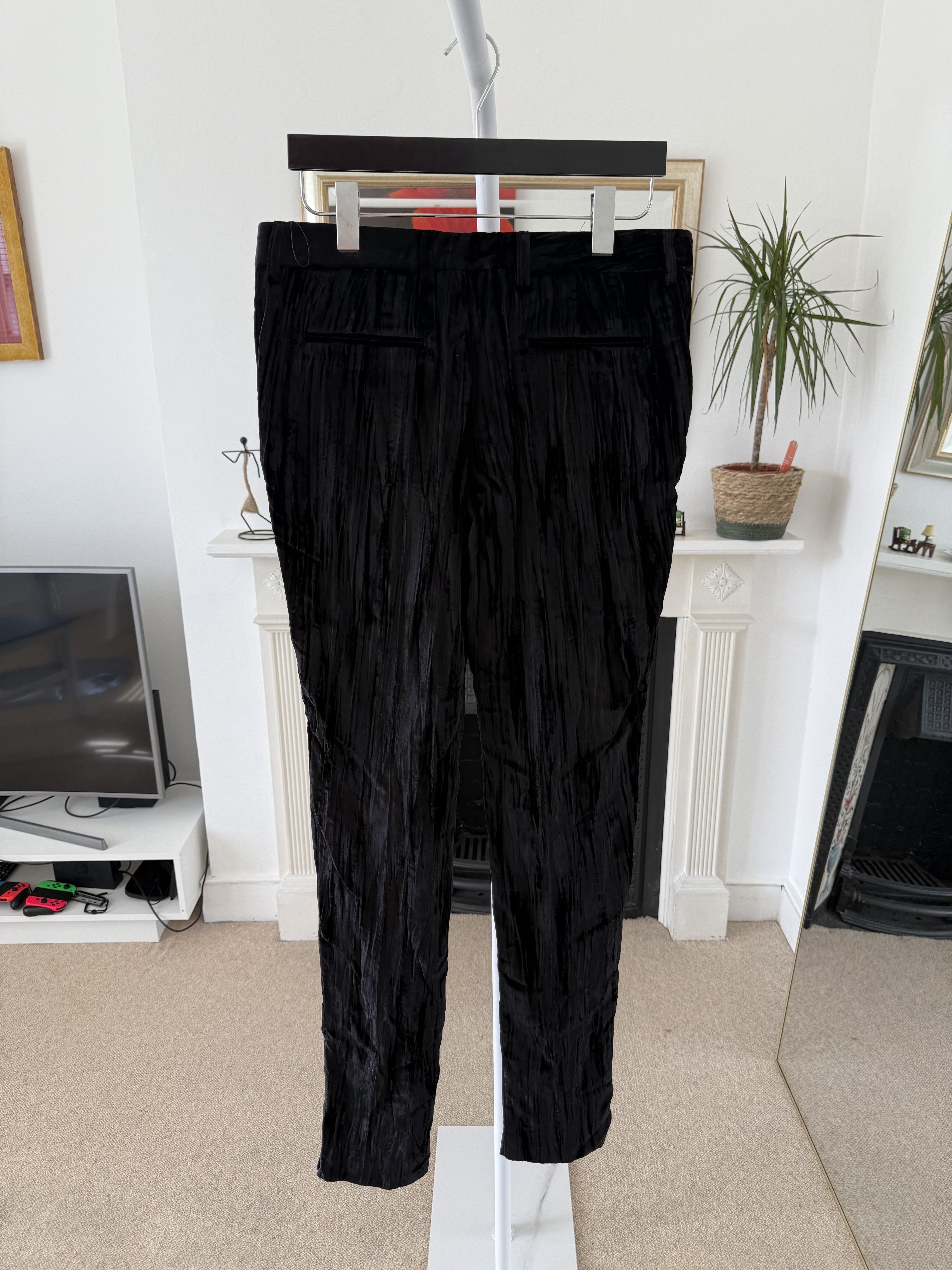 Saint Laurent Paris Saint Laurent Velour Low Waist Trousers Size 28" / US 6 / IT 42 - 2 Thumbnail