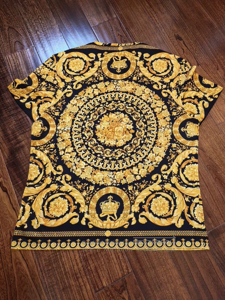 Versace Versace Classic black and gold T-shirt Size US XXL / EU 58 / 5 - 2 Thumbnail