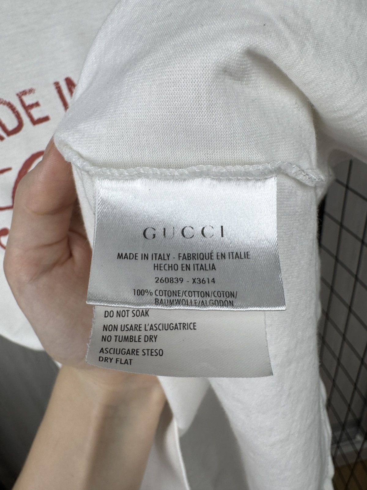 Gucci Gucci made in Italy big logo white womens tee shirt XL Size XL / US 12-14 / IT 48-50 - 8 Thumbnail