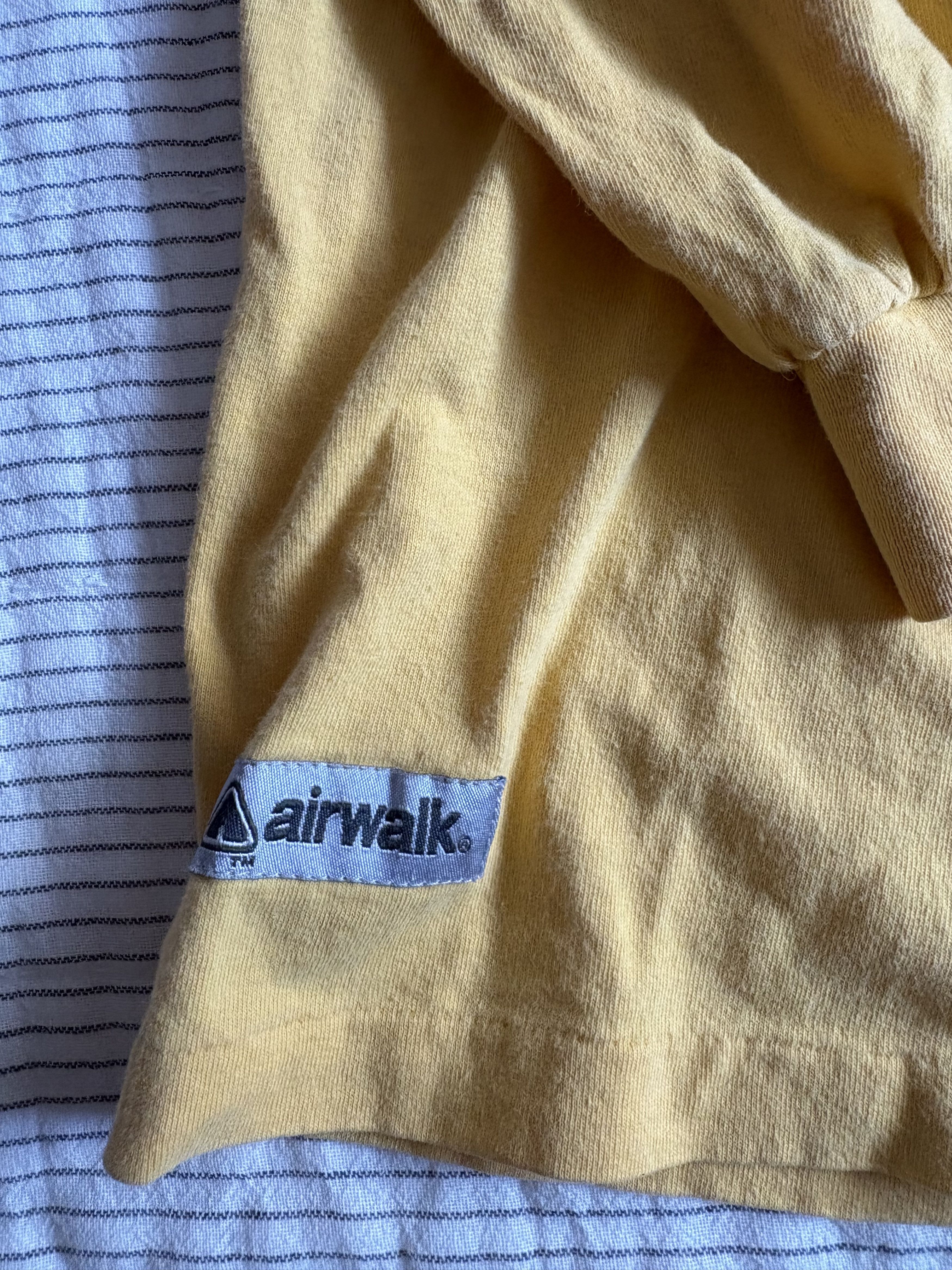 Airwalk Vintage Airwalk skateboard long sleeve shirt Large Size US L / EU 52-54 / 3 - 4 Thumbnail