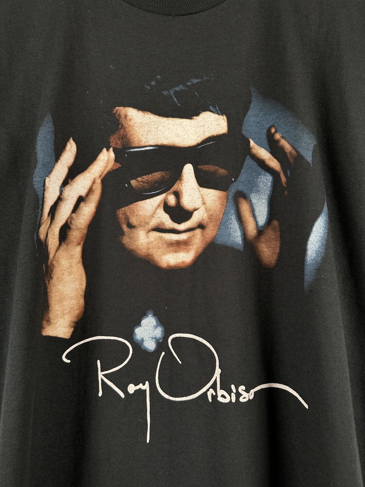 Band Tees Vintage 2000s Roy Orbis Box Logo Tee Size US XL / EU 56 / 4 - 5 Thumbnail