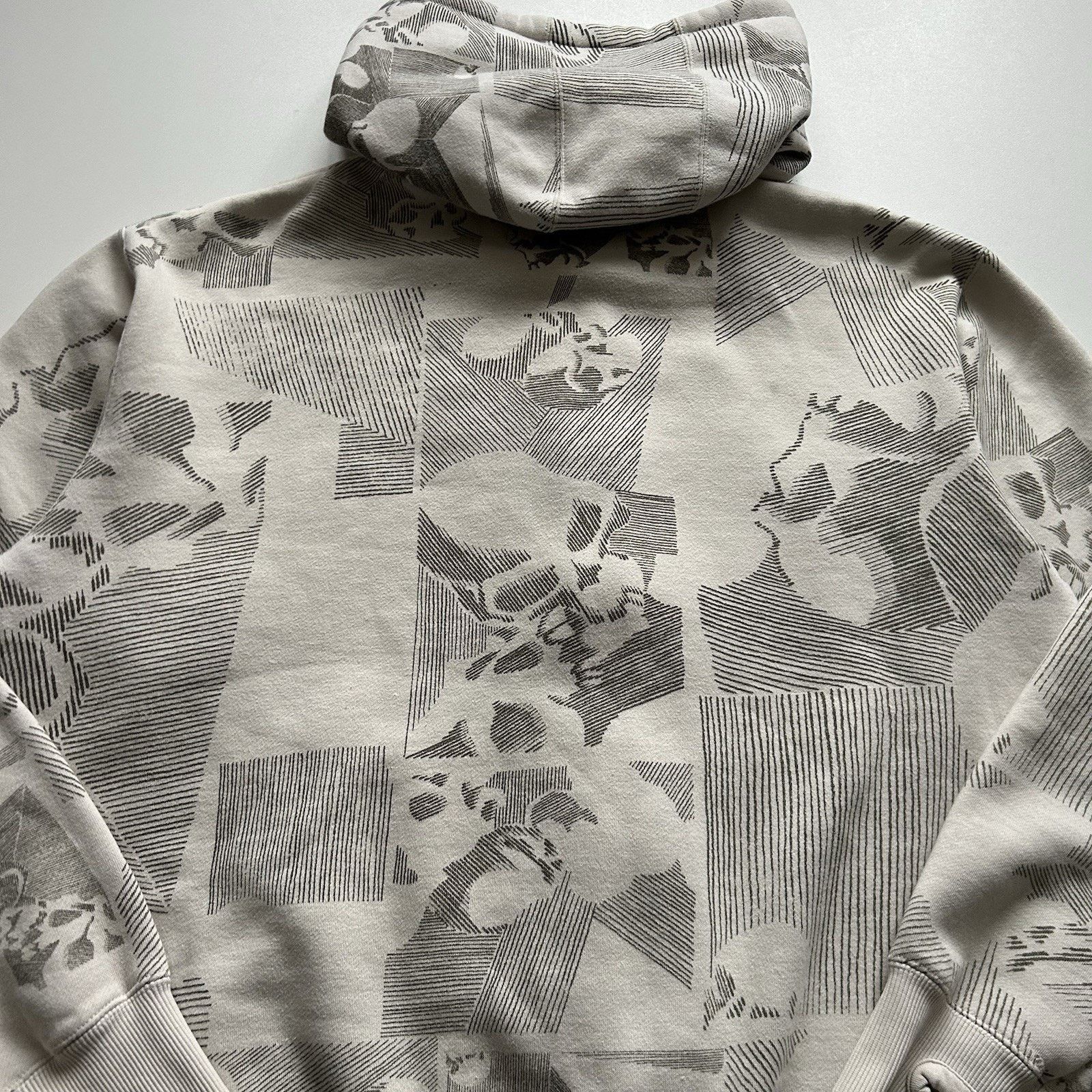 Oakley Vintage Y2K Oakley Skull AOP Full Zip Hoodie Size Medium Size US M / EU 48-50 / 2 - 6 Thumbnail