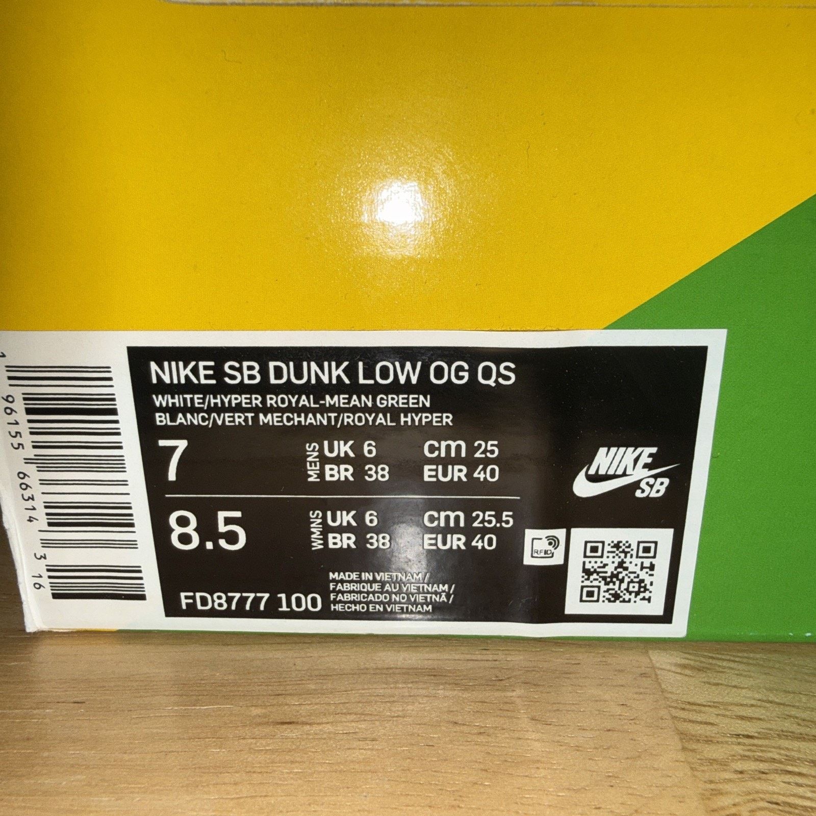 Nike Size 7 - Nike Dunk Low SB Sandy Bodecker Size US 7 / EU 40 - 10 Thumbnail