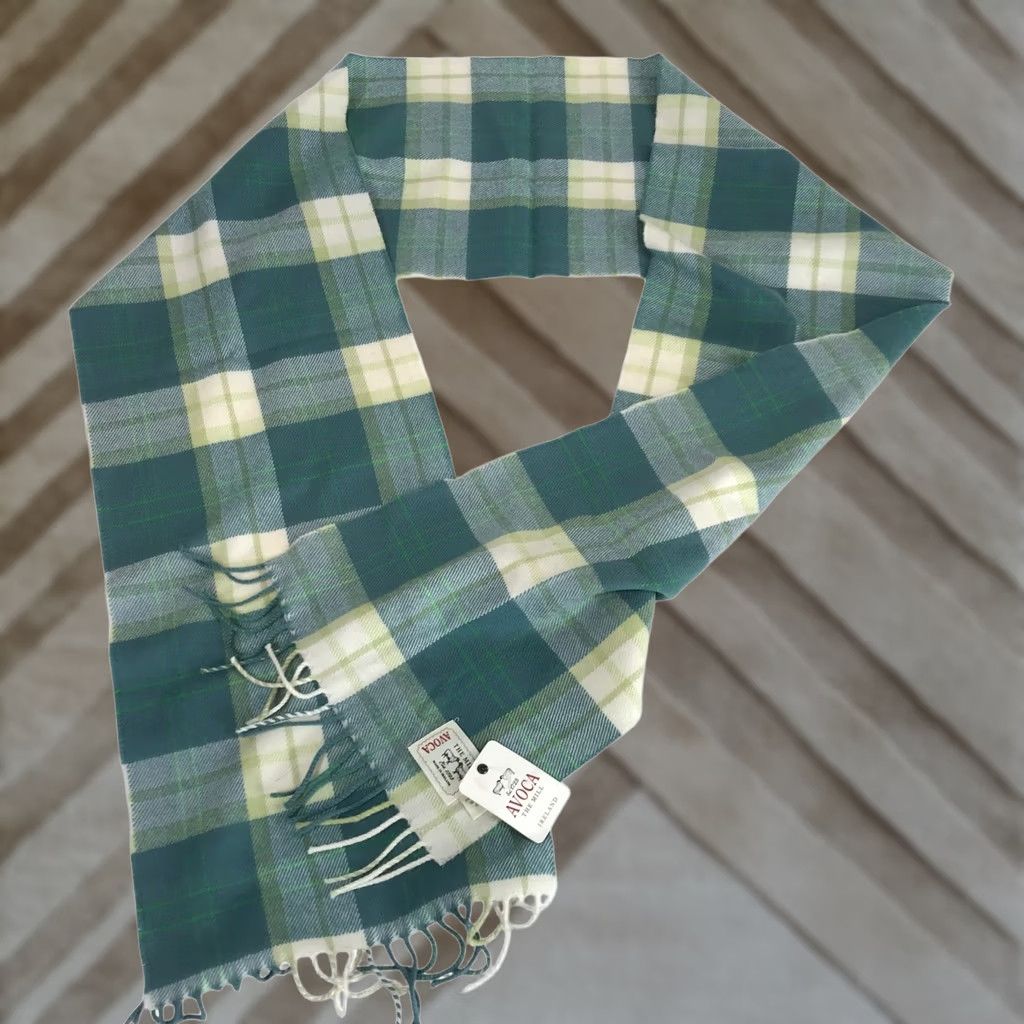 MILLY VINTAGE The Mill Ireland Scarf 100% Pure New Wool Green Teal Plaid Fringed NWT Size ONE SIZE - 1 Thumbnail