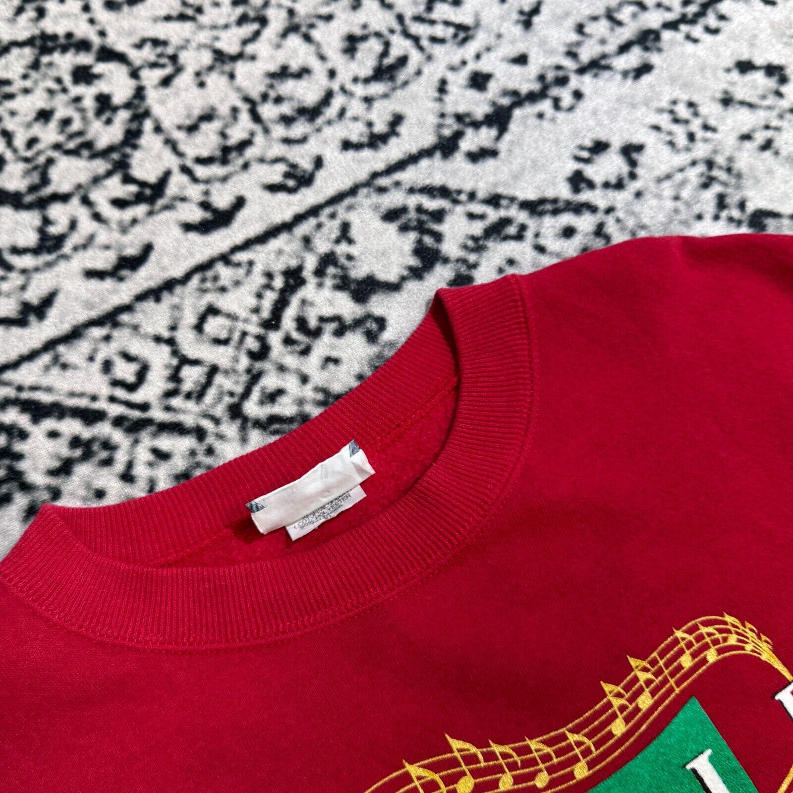 Lee × Vintage Lee Red Cotton Crewneck XL Behold Jesus Is King Baptist 90s Size US XL / EU 56 / 4 - 7 Thumbnail