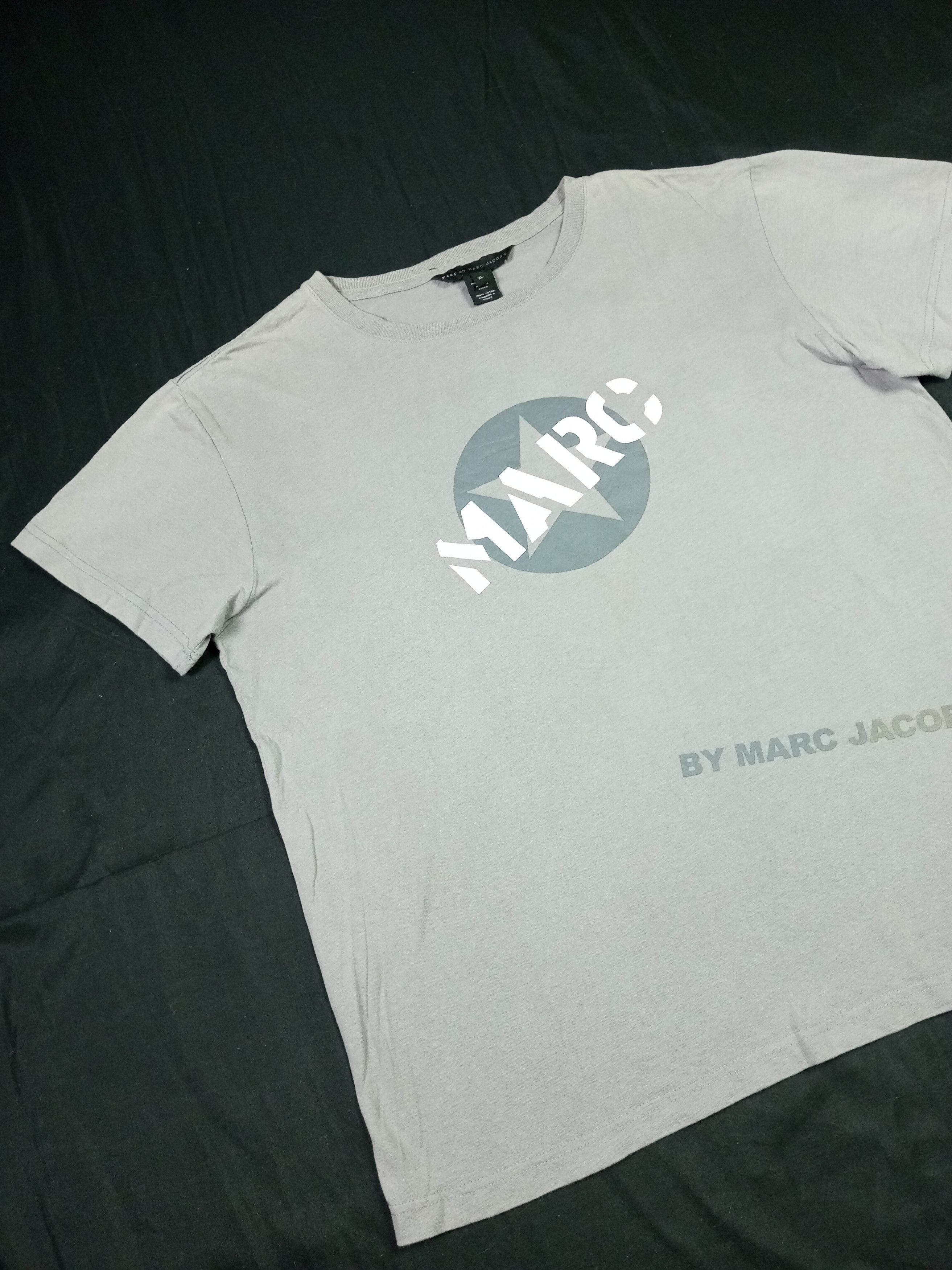Marc by Marc Jacobs VTG Y2K Marc Jacobs Tee Size US XL / EU 56 / 4 - 3 Thumbnail