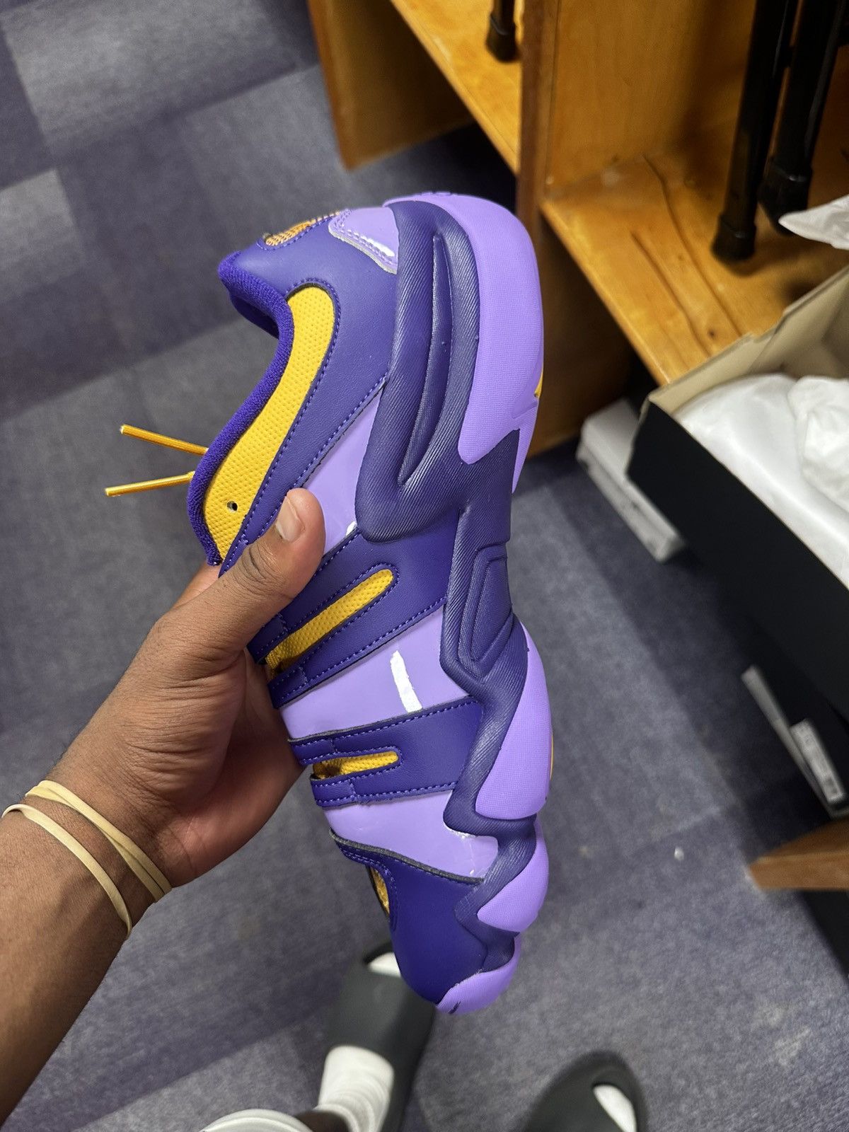 Adidas Crazy 8 adidas (alcorn edition) Size US 12 / EU 45 - 5 Thumbnail