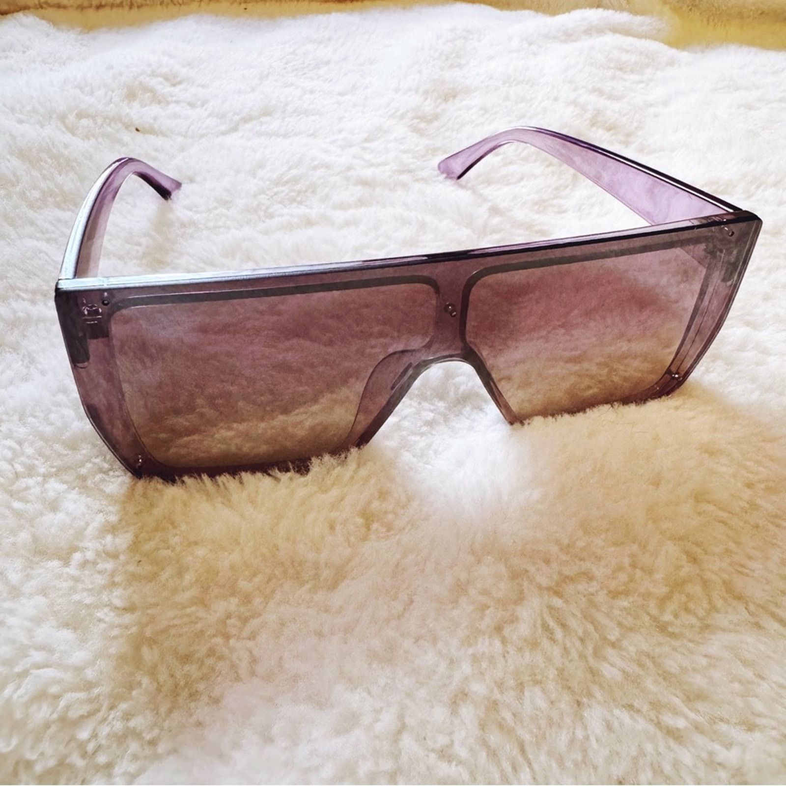 Other Greta Light Purple Oversized Statement Sunglasses Size ONE SIZE - 7 Thumbnail
