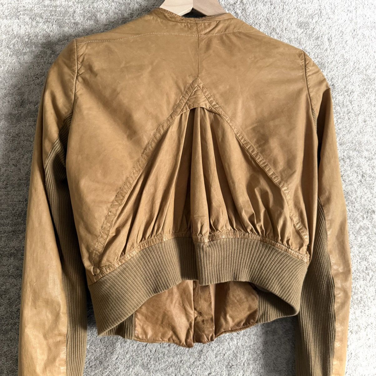 Rick Owens SS04 Rick Owens 'Citroen' Kangaroo Leather Pleated Jacket Size M / US 6-8 / IT 42-44 - 7 Thumbnail