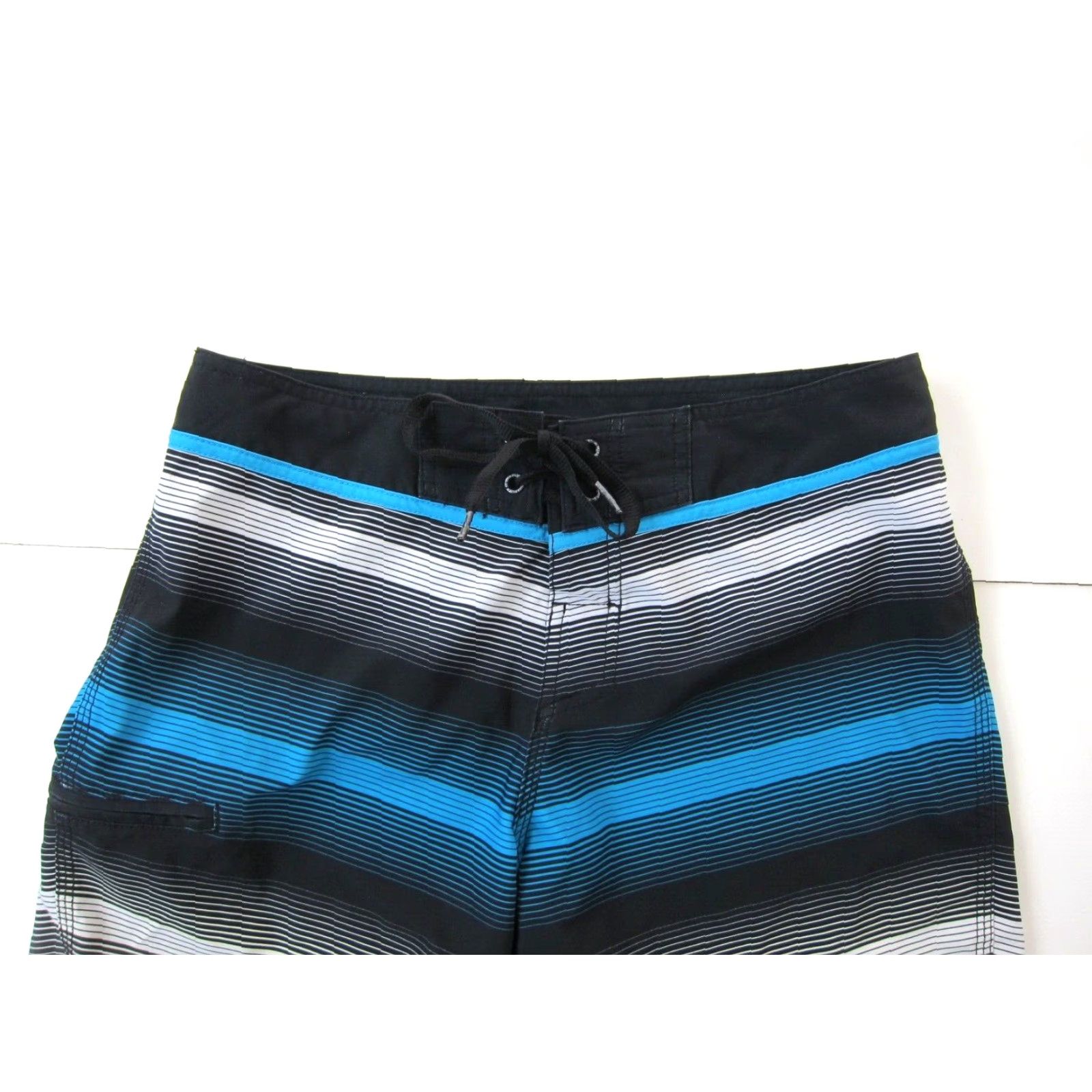 Quiksilver Quiksilver Men Board Shorts Surf Swim Blue Stripe Stretch Pocket 32" Waist 11" Rise 38" Hip 9.5" Inseam Size US 33 - 6 Thumbnail
