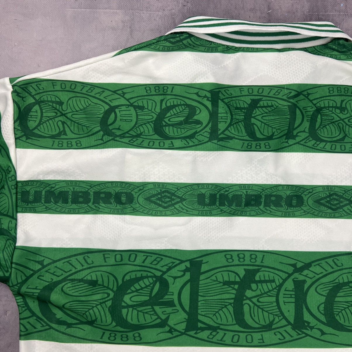 Nike Rare! Celtic 1995/97 Umbro Soccer Jersey Shirt Vintage Size US L / EU 52-54 / 3 - 15 Thumbnail
